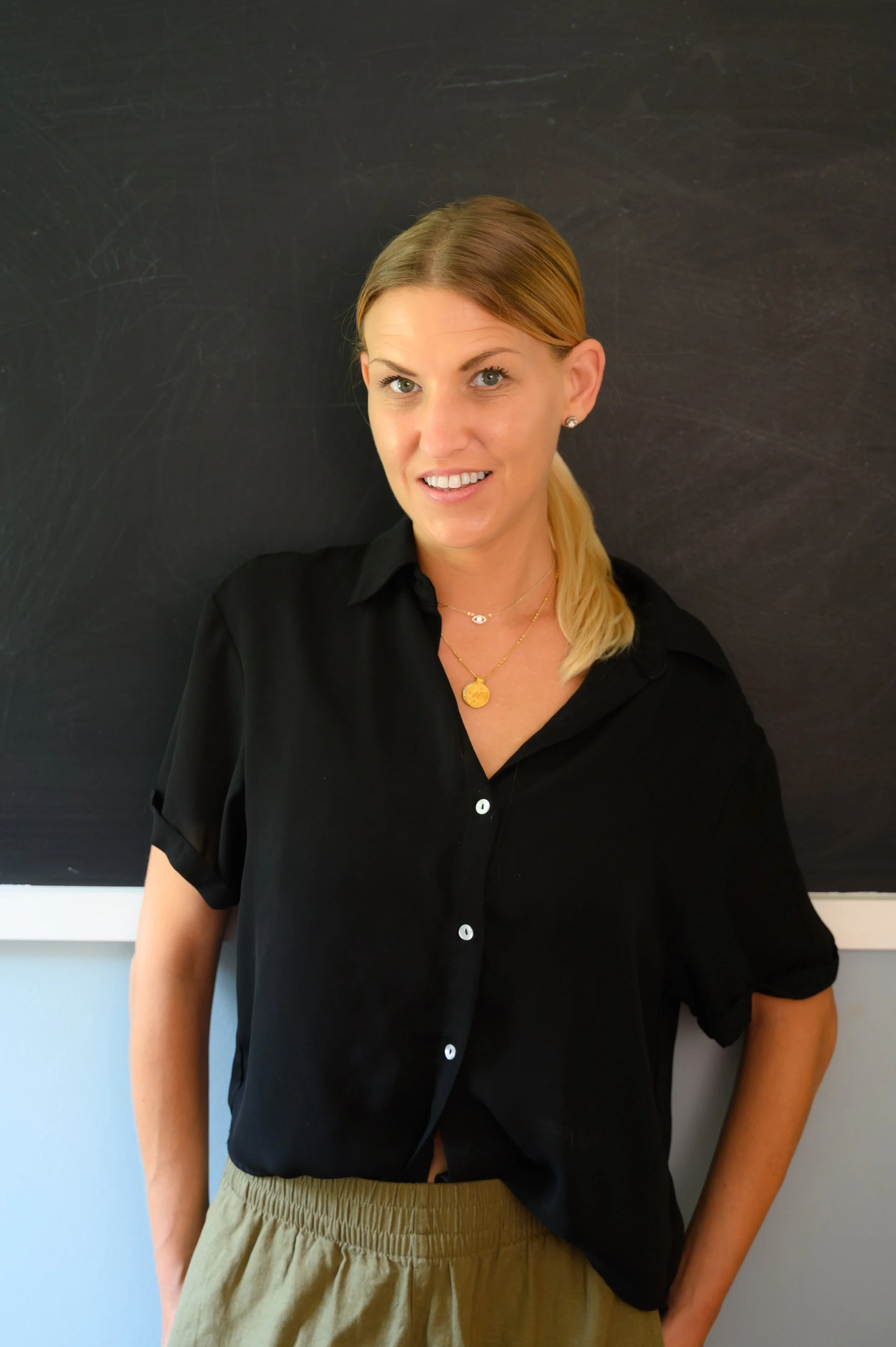 cyndi zaweski in her storytelling studio in new york