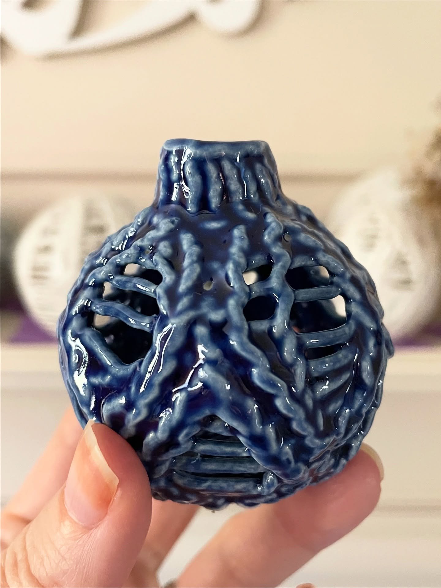 The ironies of trying to go fast when the process is really slow. Well! At least I do love these slow processes! 🧶 
.
.
[details for makers] My last reel on my knitted porcelain pieces really took off. I&rsquo;m so grateful for all the sales and int