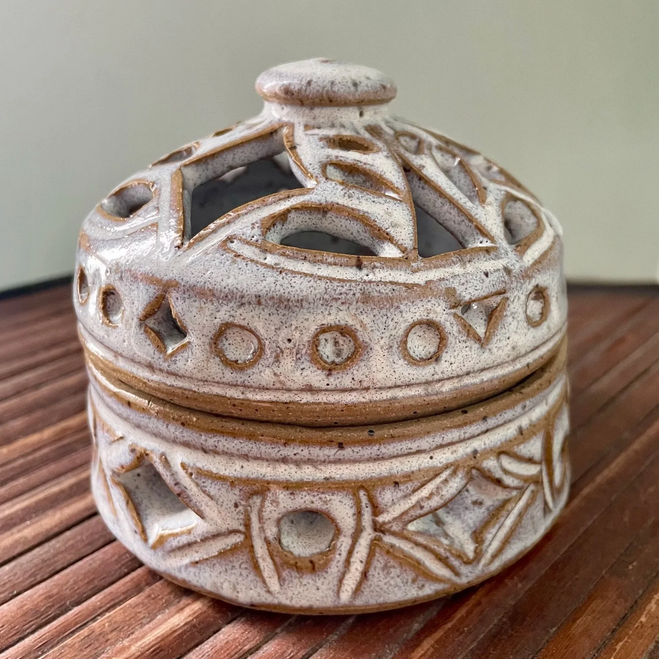 Ramadan Incense Jar 15