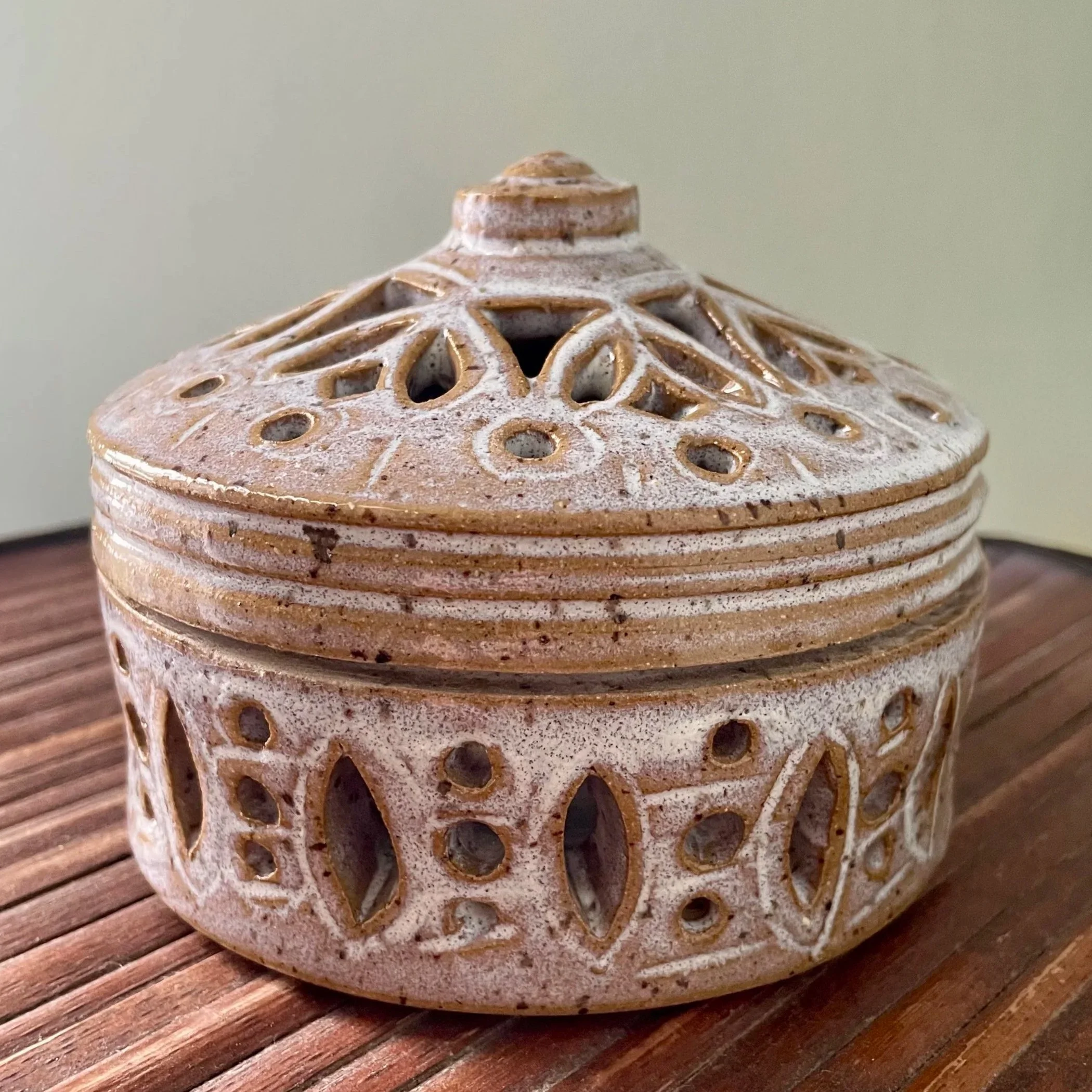 Ramadan Incense Jar 12
