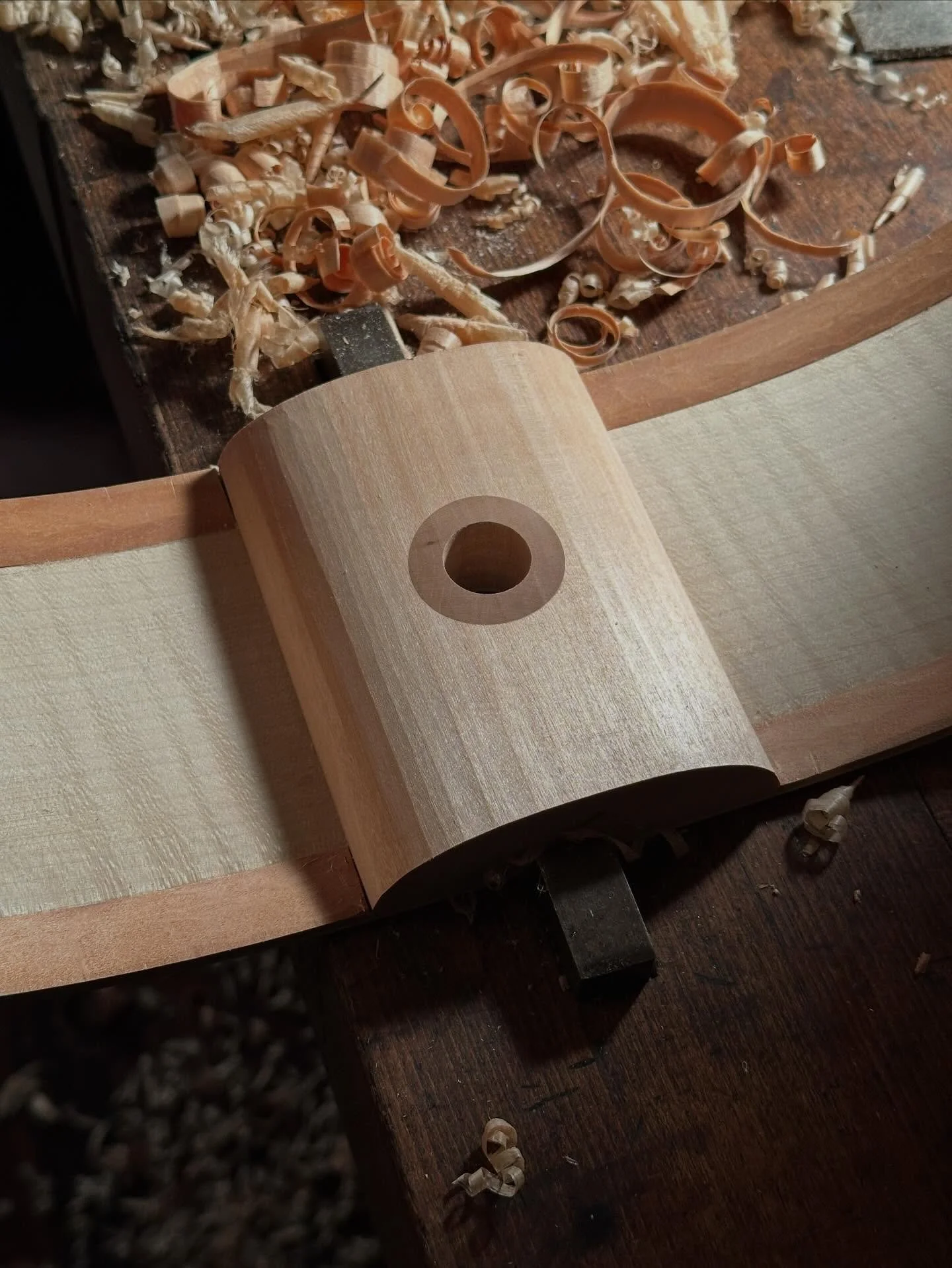 Carving the inside of the lower block