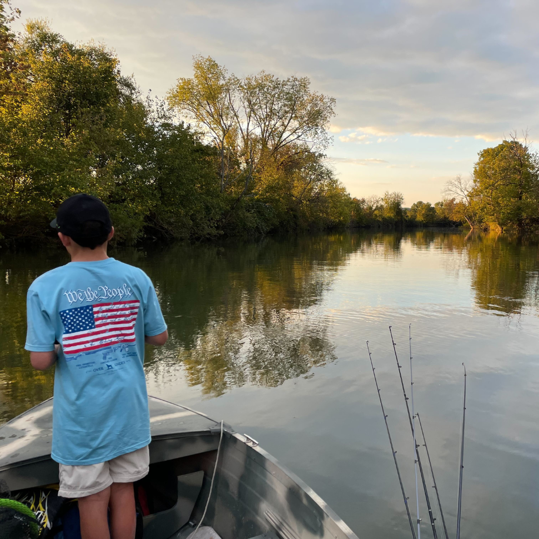 Sevierville, Tennessee, Pigeon Forge, Smoky Mountains, Rv Park & Resort, RV Campground, Cabins, Riverside, Little Pigeon River, Pool, Walking Trail, Pickleball, Bathhouse, Gaga Ball, Family friendly, Laundry Room, Washer and Dryers, Pickleball Courts
