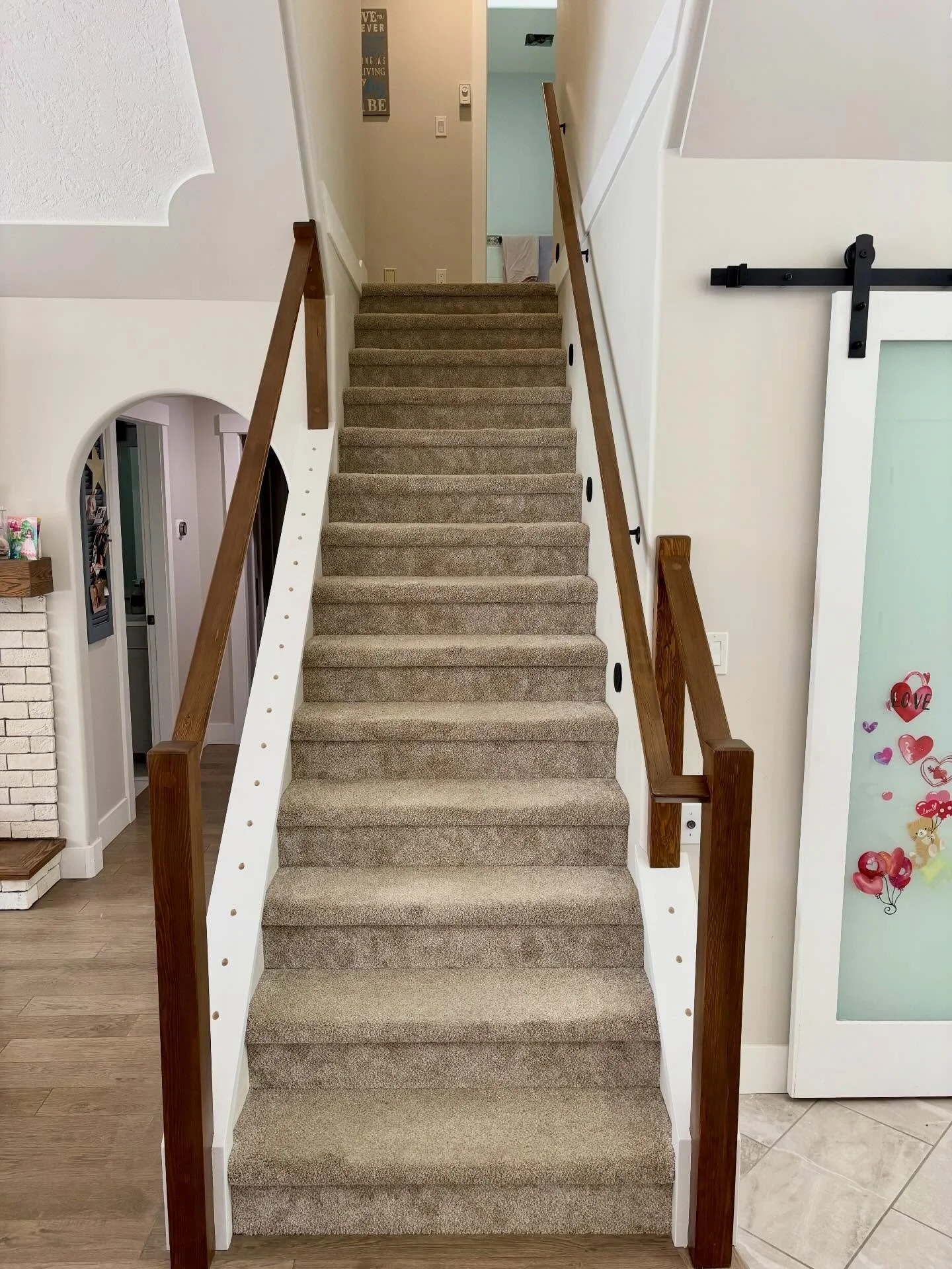 Let&rsquo;s add a little bit of character 👌

#painter #staining #cityofpg #mypg stainedhandrail