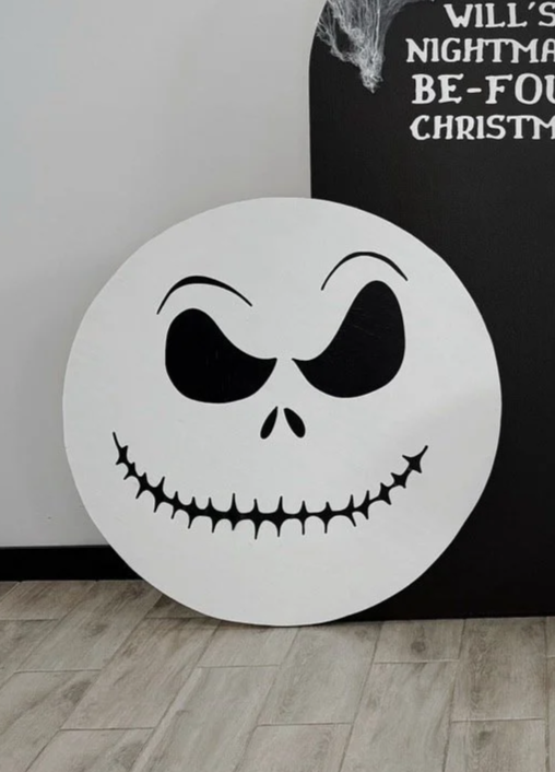 Circle Wood Cutout 
Color: Can be painted any color off color list
Size: 
Price:
Quantity: 1