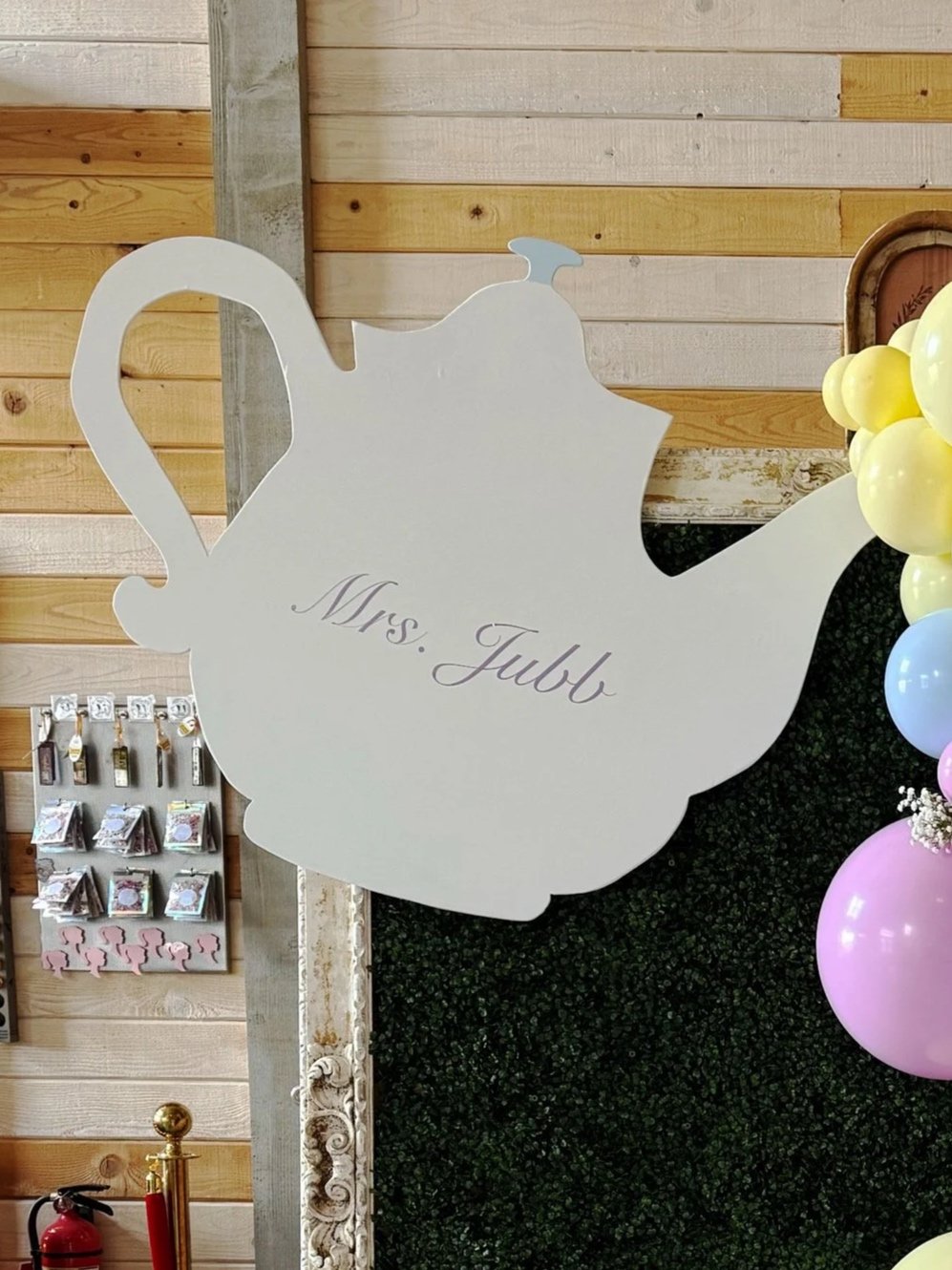 Tea Pot Wood Cutout
Color: Can be painted any color off our color list
Quantity: 1
Price: