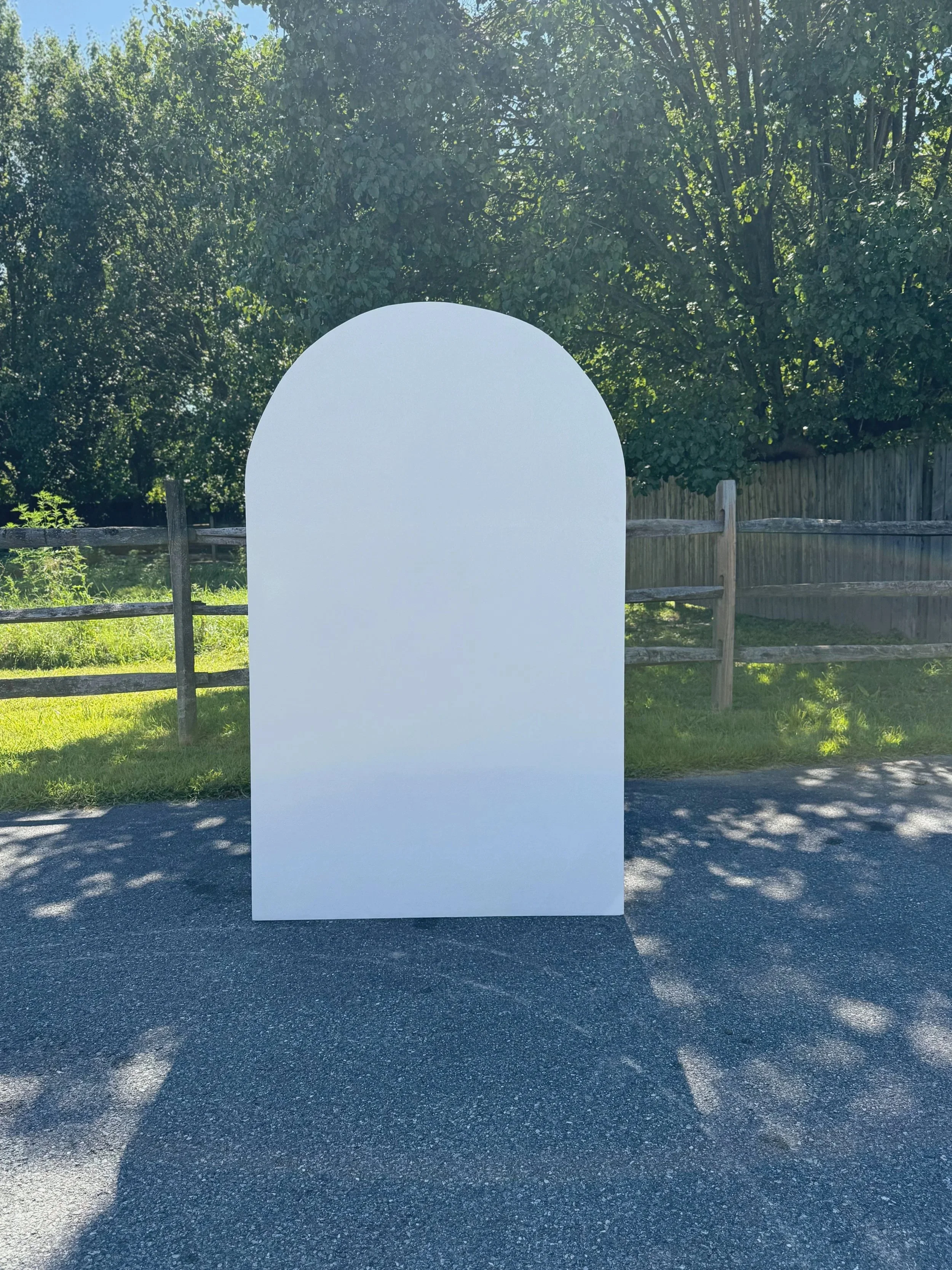 7FT Arch 
Size: 7FT by 5FT 
Color: Can be painted any color off our color list.
Price: $70 to rent
Quantity: 1 