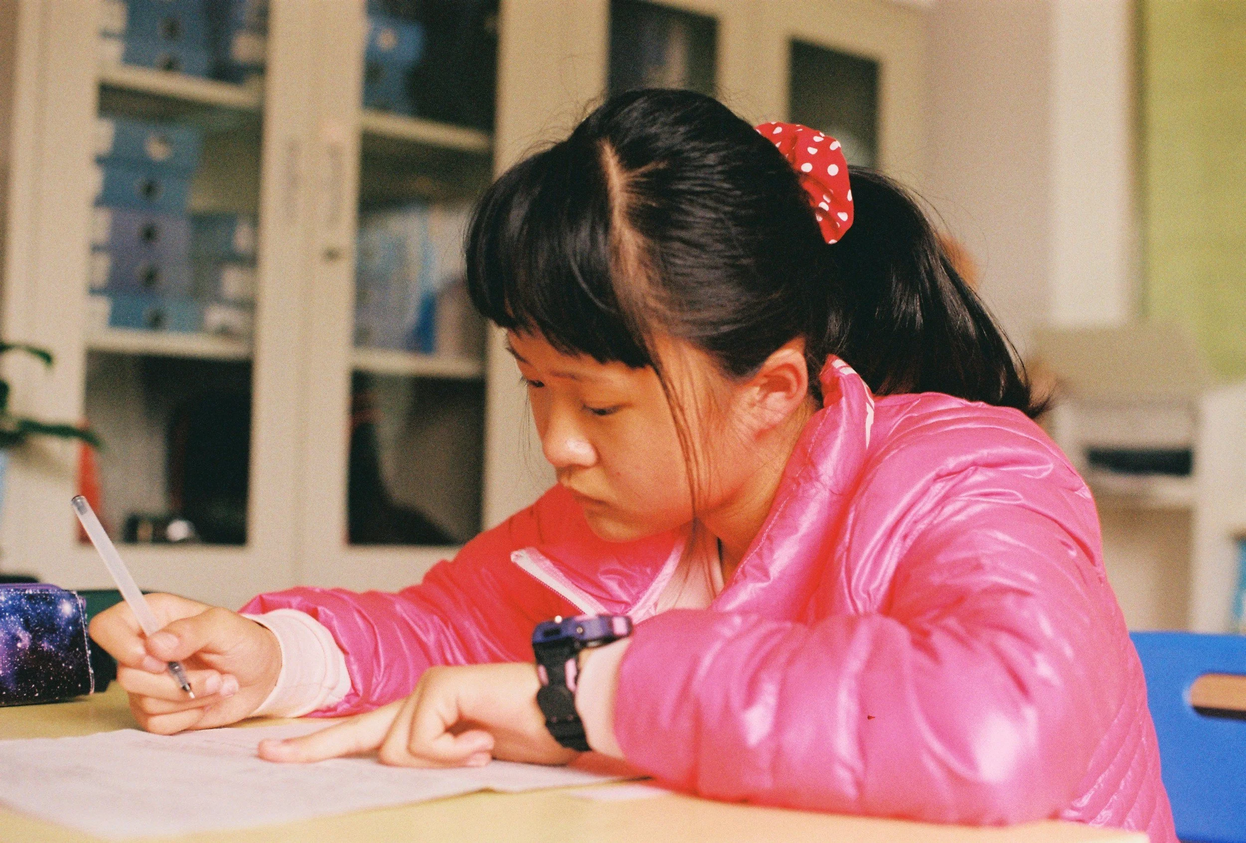 Hot Take: Health Class Food and Calorie Tracking Assignments Do More Harm Than Good (Here’s How Parents Can Intervene)