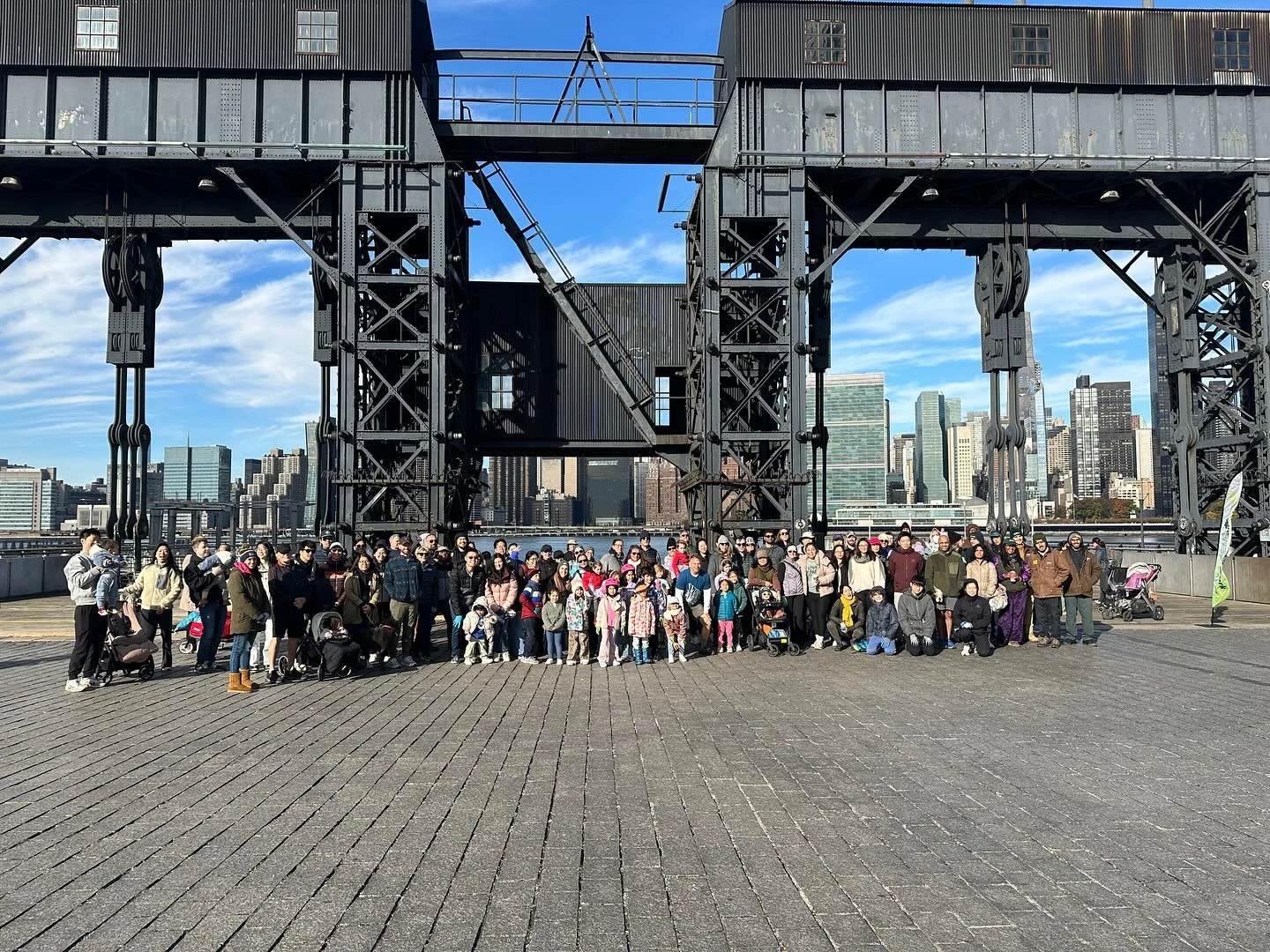 Thank you so much to everyone for coming to our 11th annual LIC Bulbfest! 

We had over 180 people volunteer to plant bulbs in Gantry Plaza State Park and Hunter&rsquo;s Point South Park. We planted tulips, daffodils, irises, hyacinths, and more. 

T