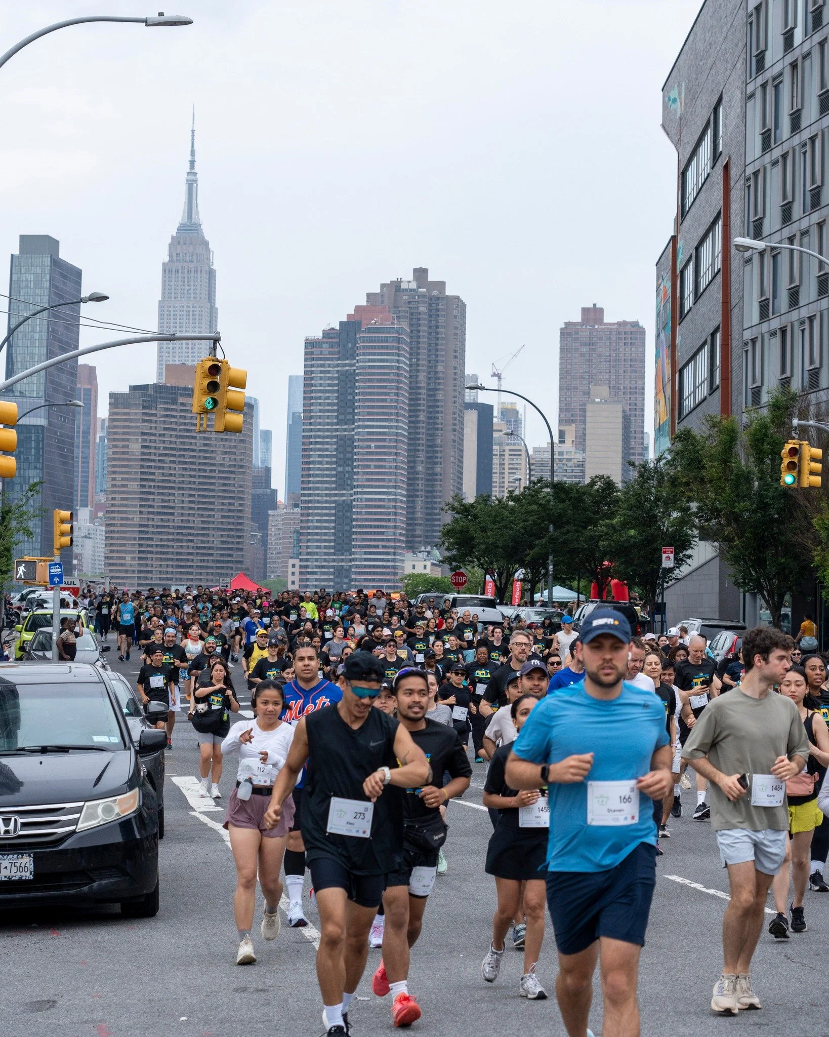 560people have already signed up for our 11th Annual LIC Waterfront 5k and @shibleydaycamp Center Blvd Kids Dash!

Our run sold out for the past 4 years, so make sure to sign up in advance! Sign up before Earth Day (April 22nd) to save.

You can regi