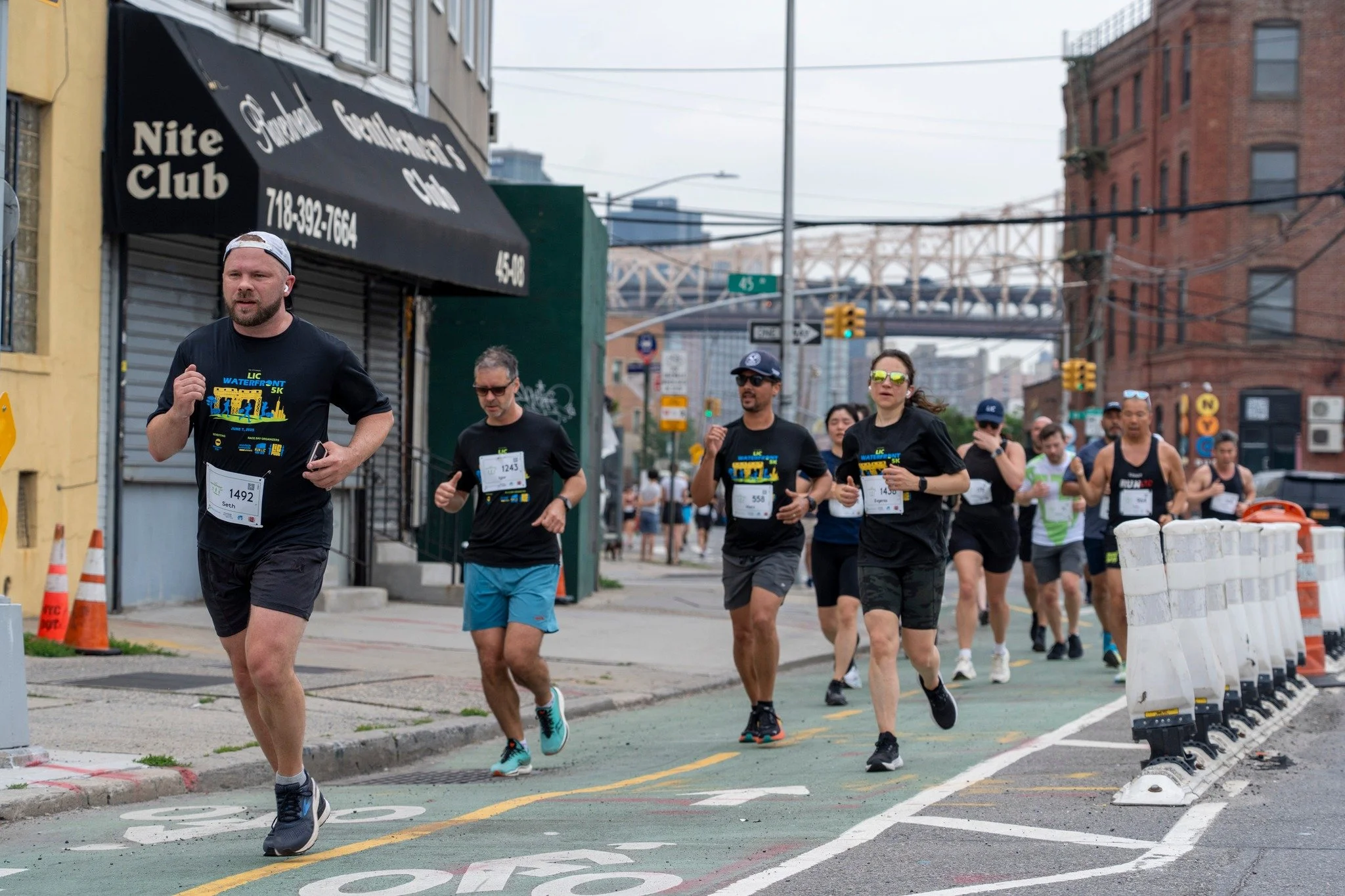 Sign up before Earth Day (April 22nd) to save when signing up for our 5k Run!

Over 1,200 people have already signed up for our 11th Annual LIC Waterfront 5k and @shibleydaycamp Center Blvd Kids Dash!

Our run sold out for the past 4 years, so make s