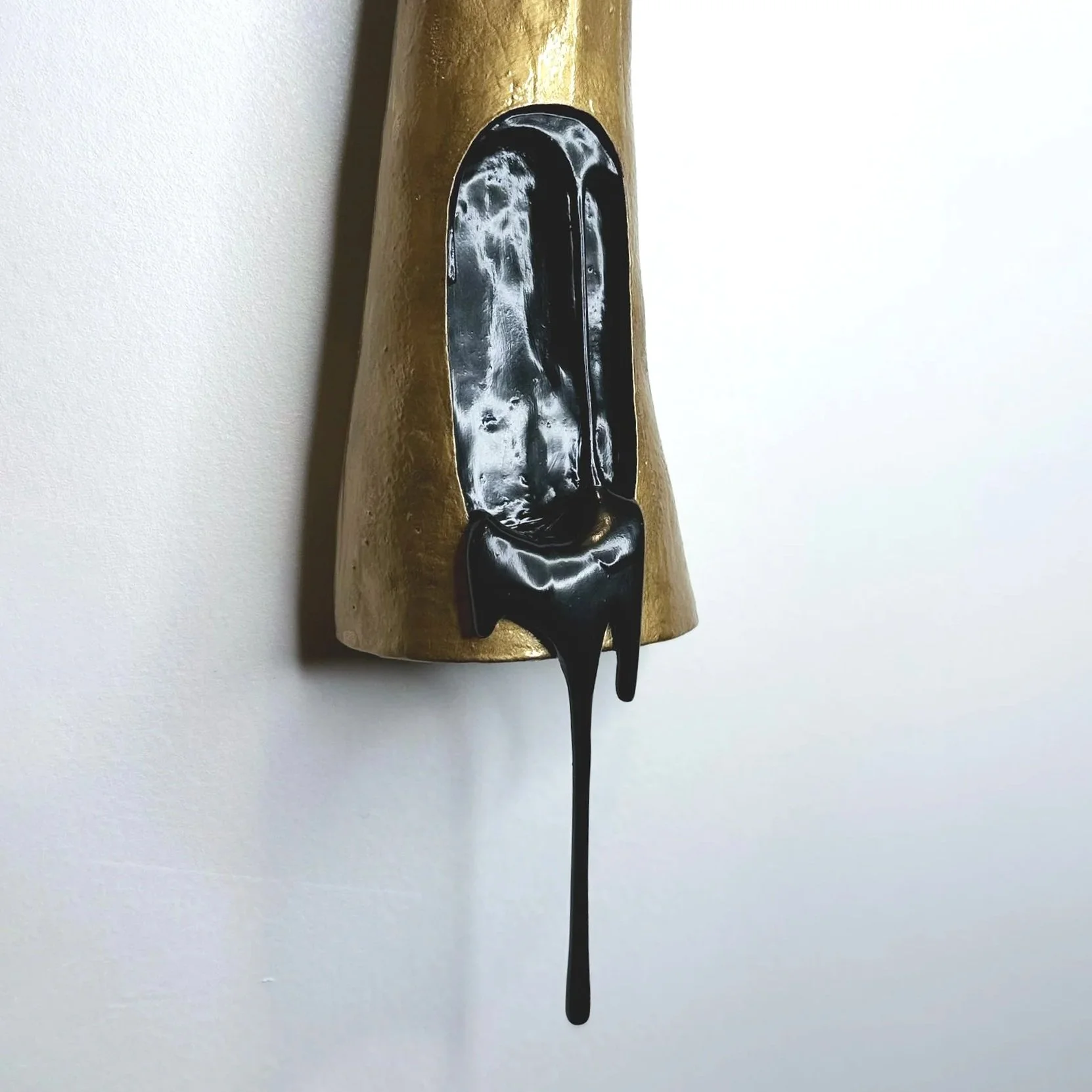 Snider_EnemyWithin_14x4.5x3in_2025_Detail4.jpg
