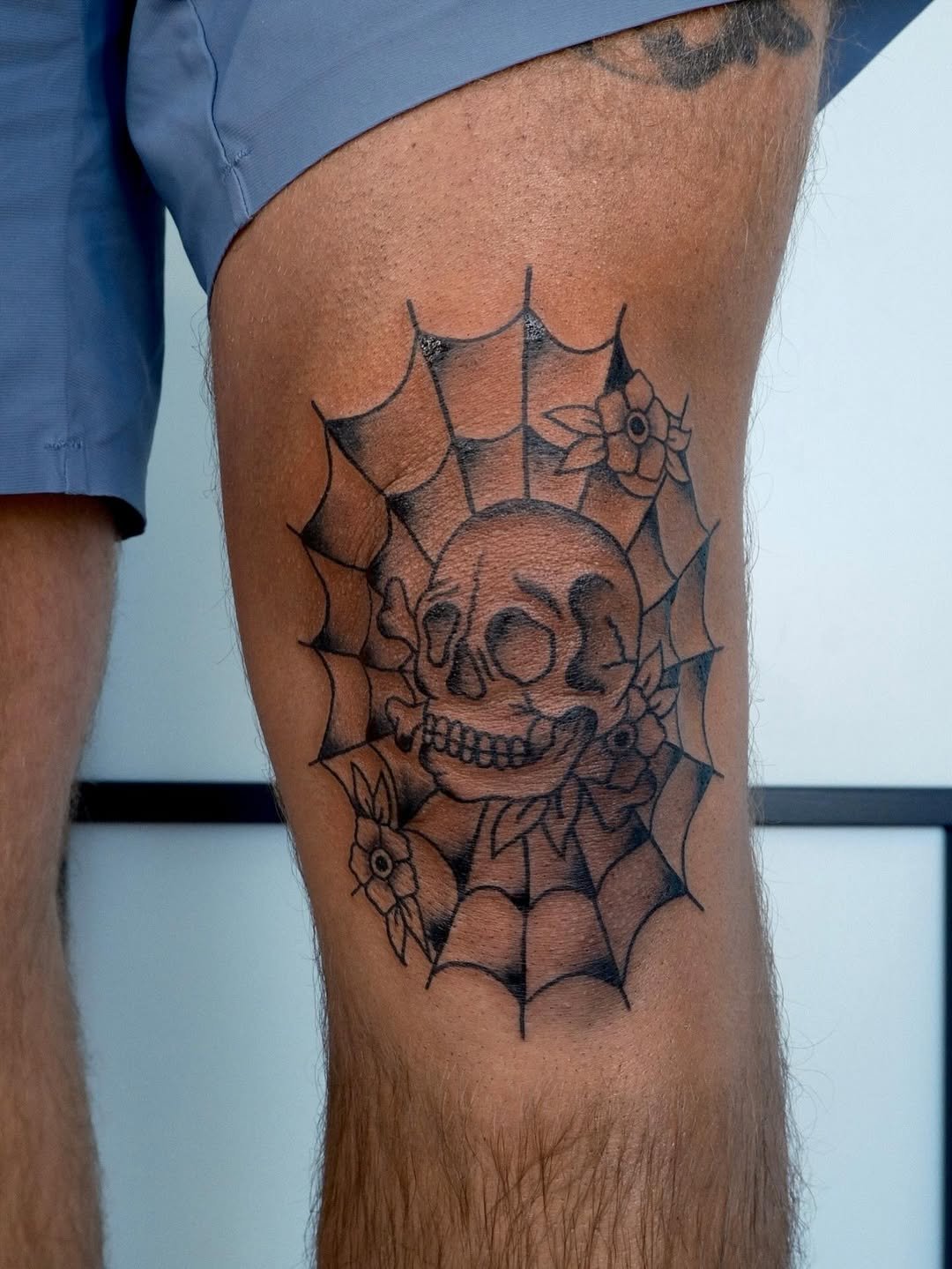 skull-spiderweb-tattoo.jpg