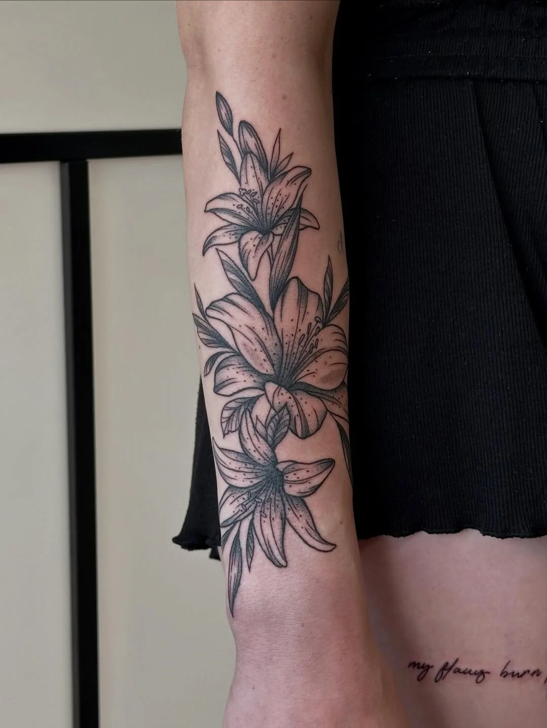 lily-flower-tattoo.jpg