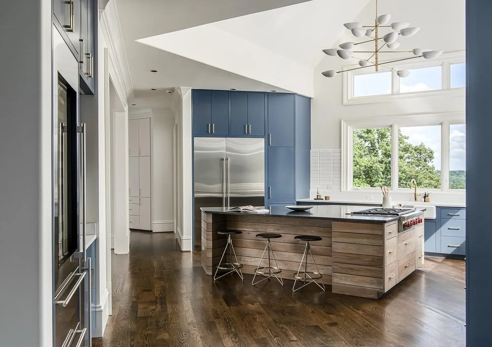 Blown away by this bold &amp; blue kitchen. 

We love to revisit past projects &amp; look forward to sharing more with you!

Built &amp; designed by @oxfordshepard 
Photos by @studiobuell 

#InteriorDesign #Kitchen #Nashville