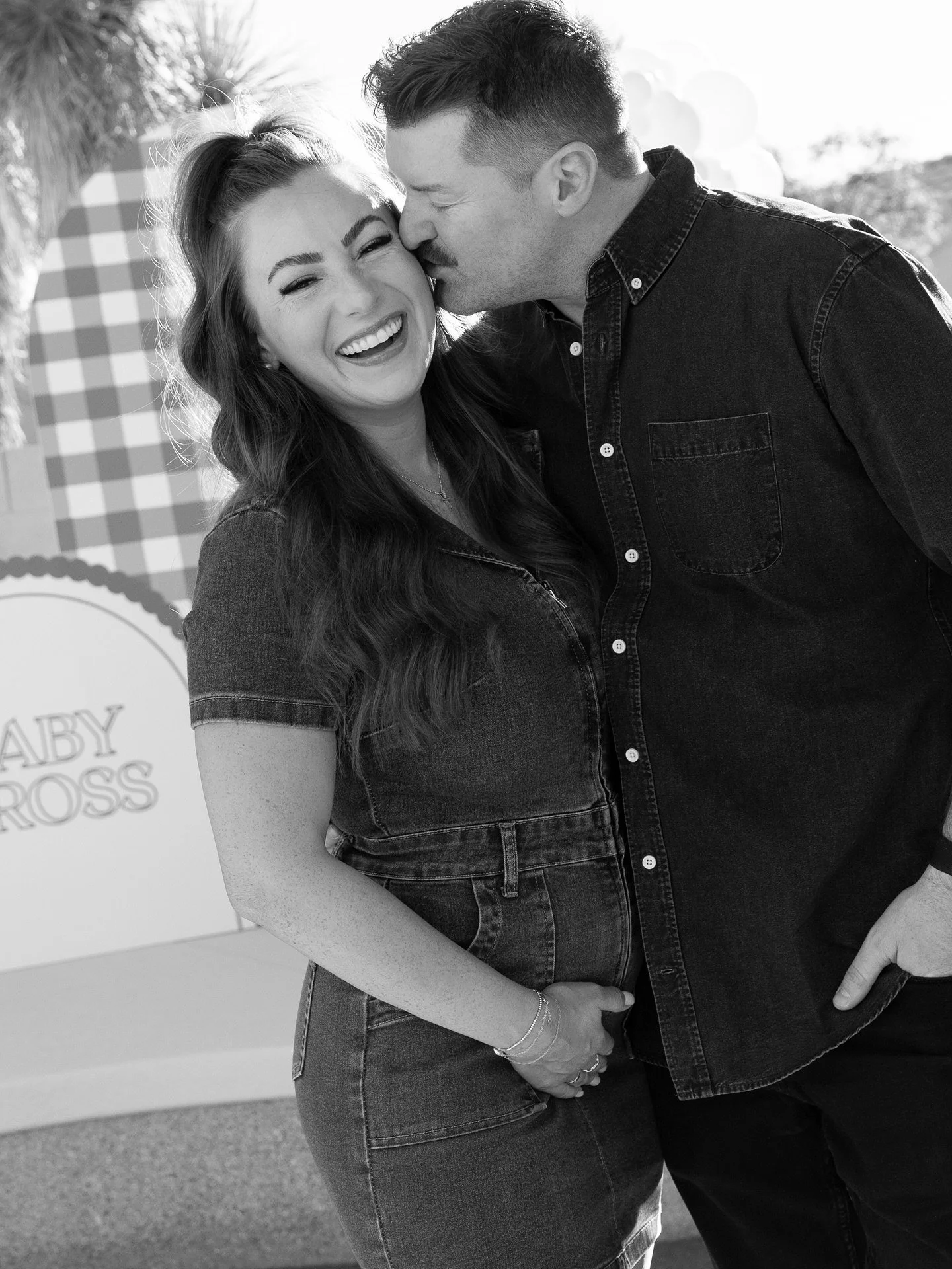Scenes from Alexandra &amp; Cody&rsquo;s adorable Baby-Q gender reveal!&hearts;️

Such a joy capturing this super cute BBQ-themed celebration for Alexandra &amp; Cody!✨ They&rsquo;re having a baby boy!💙 Event planning and design was done by the alwa