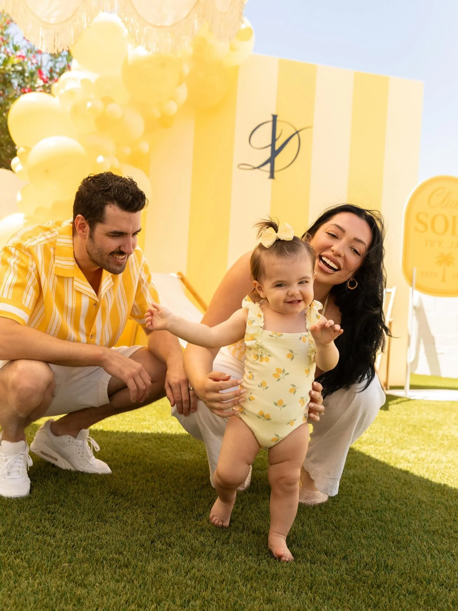 Club Sole was a sun-kissed dream for little miss Ivy Jay&rsquo;s first birthday☀️🌴✨ This is the kind of party you get when you turn one and your mom is an event planner! Ryen truly outdid herself, and I absolutely loved capturing another special cel