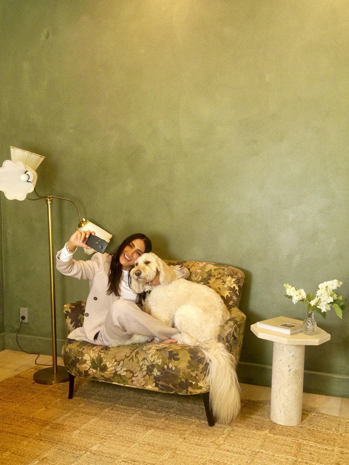 I&rsquo;ve been working on something really exciting! I can&rsquo;t wait to share it with you all on Wednesday! Link in bio to be the first to join the list. ✉️