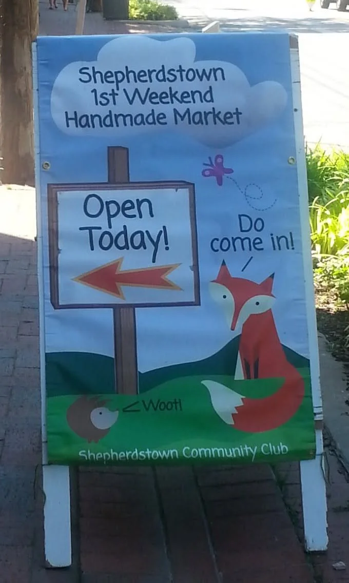 1st Weekend Handmade Market 