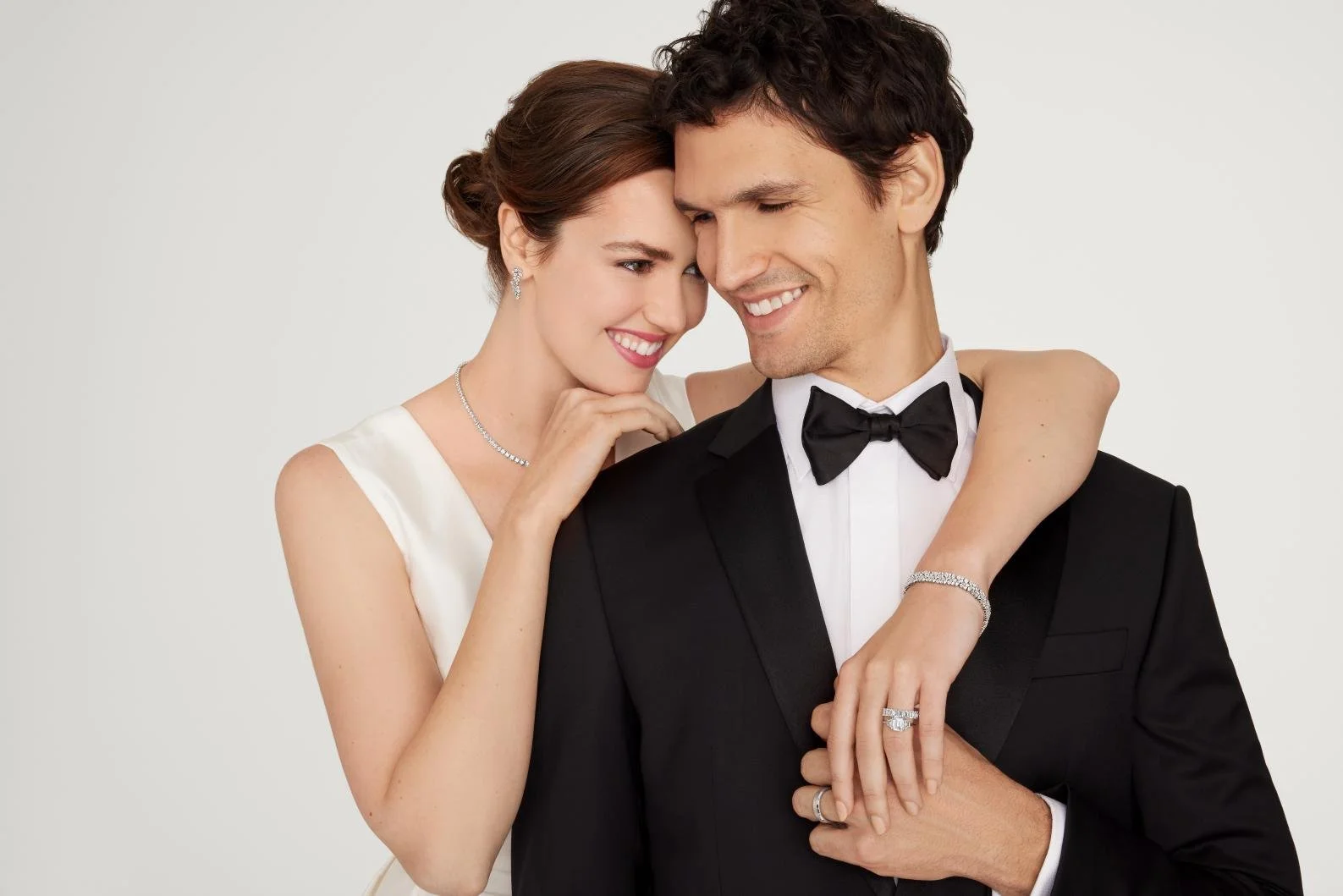 2024_Q2_WEDD_S05_ONF_BRACELET_LEANNEALFREDO_109.jpg