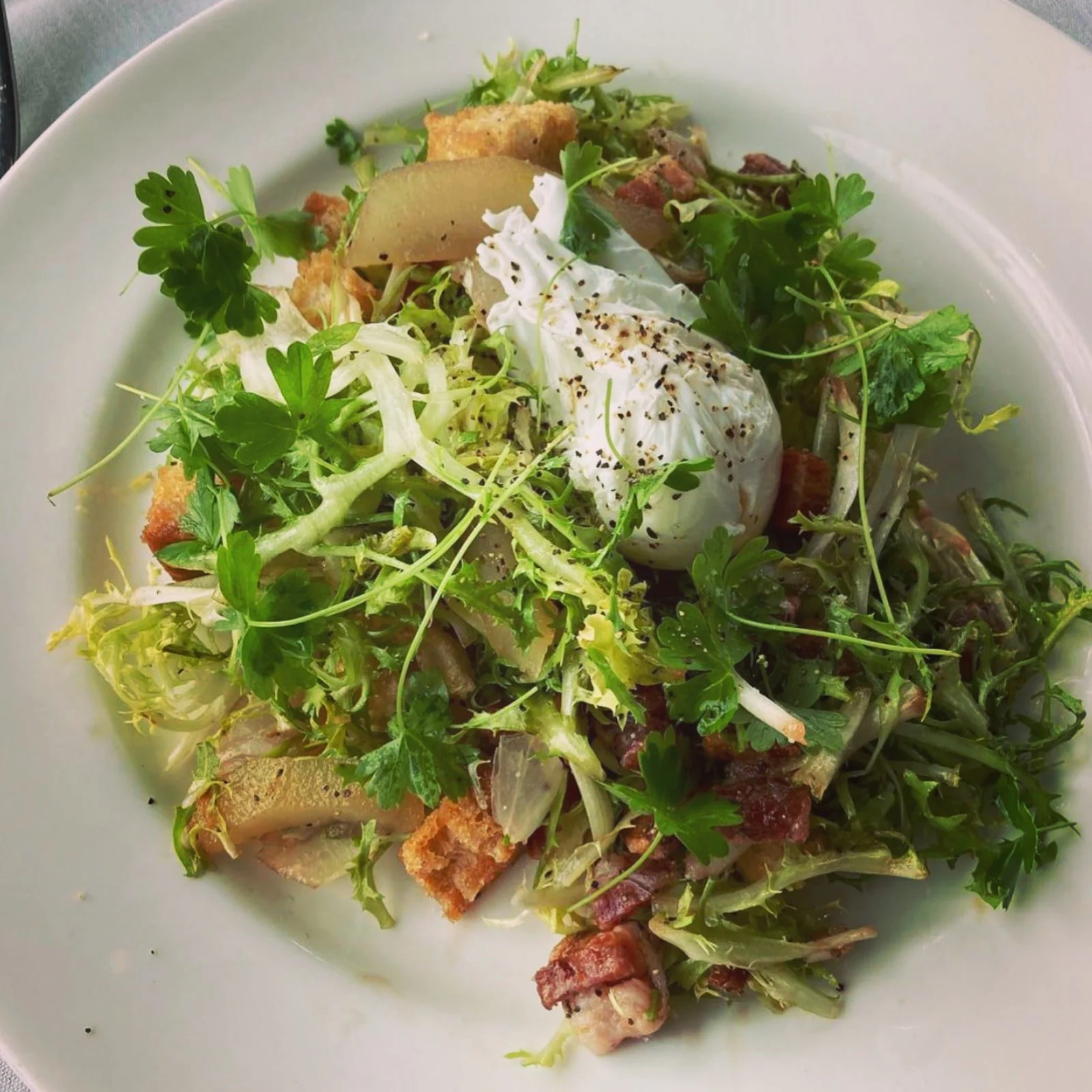 Salad Lyonnaise
