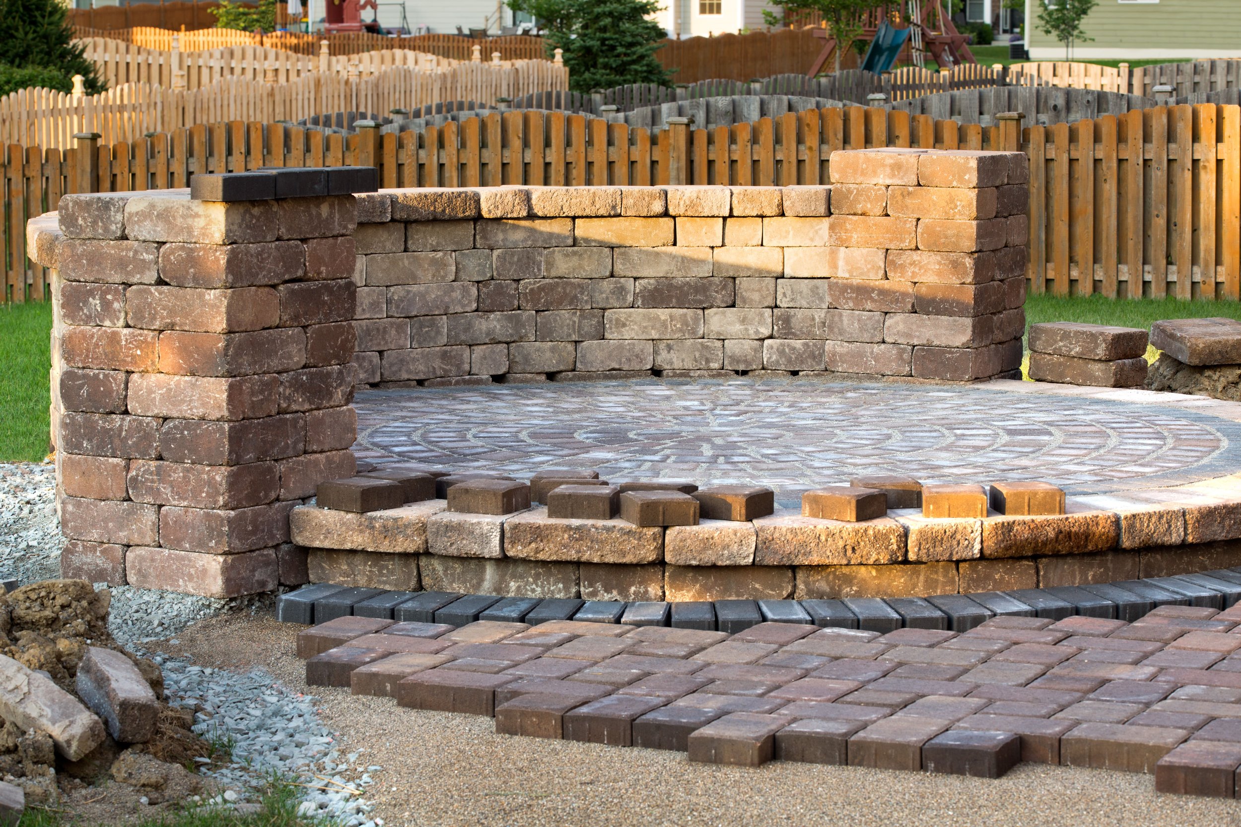 Polymeric Sand Finishes: Tips for Tight, Haze-Free Paver Joints