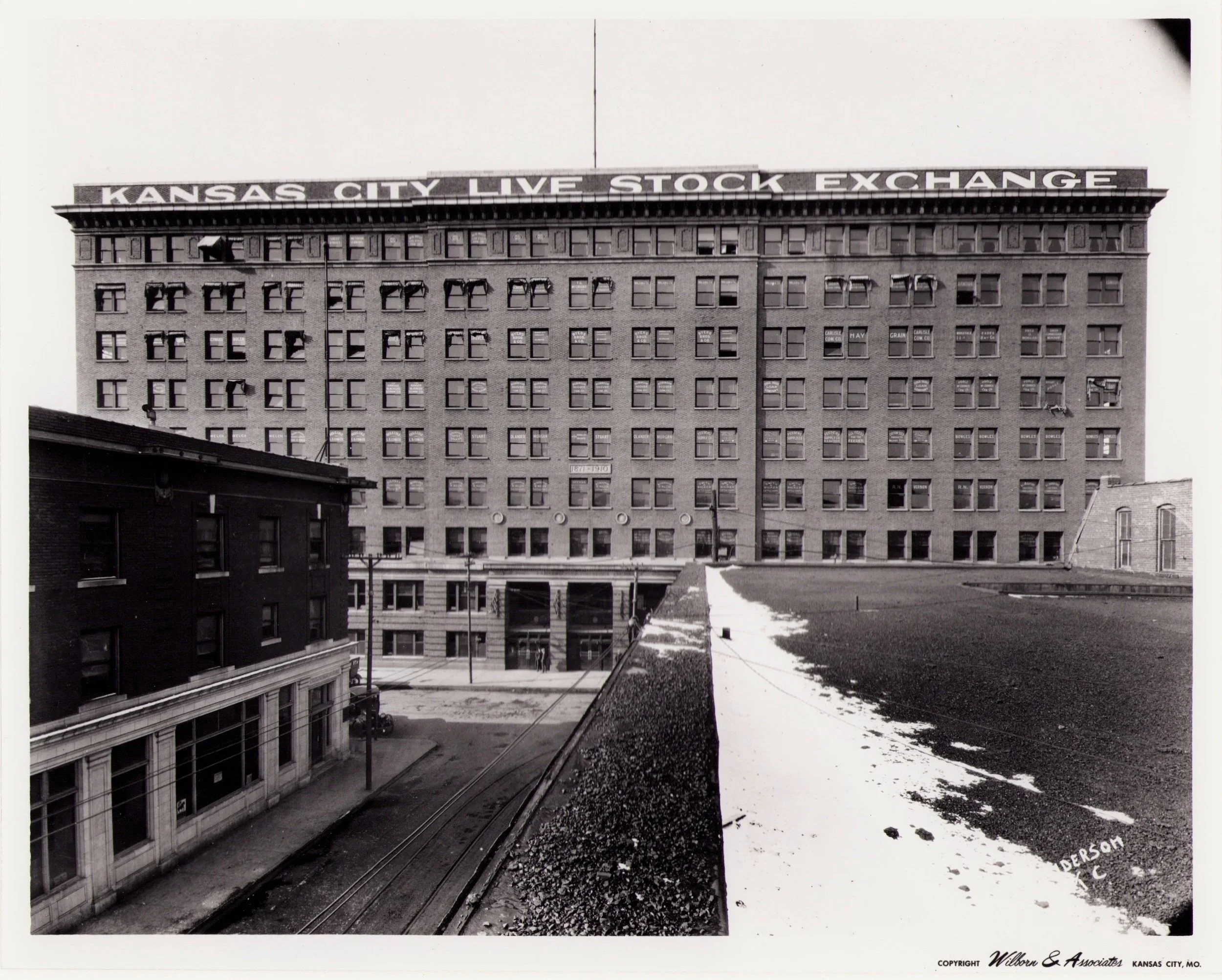 Kansas-City-Stock-Yards_Live-Stock-Exchange_West-Bottoms_Historic-Image_008.jpg