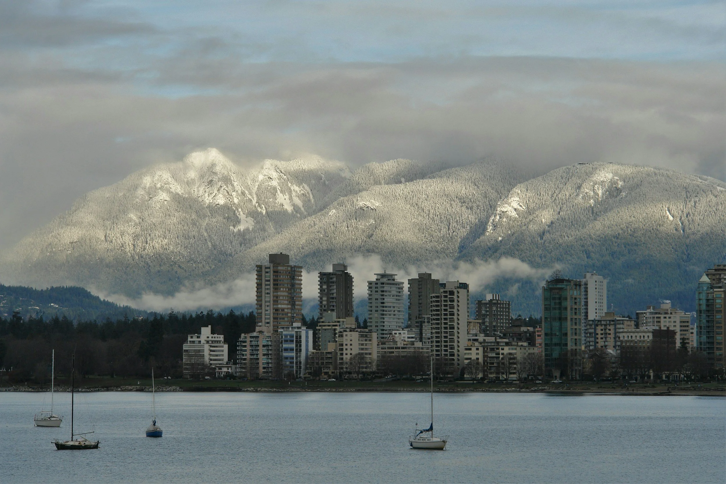 Strata Snow Removal in New Westminster: Why Early Planning Saves Money and Reduces Liability