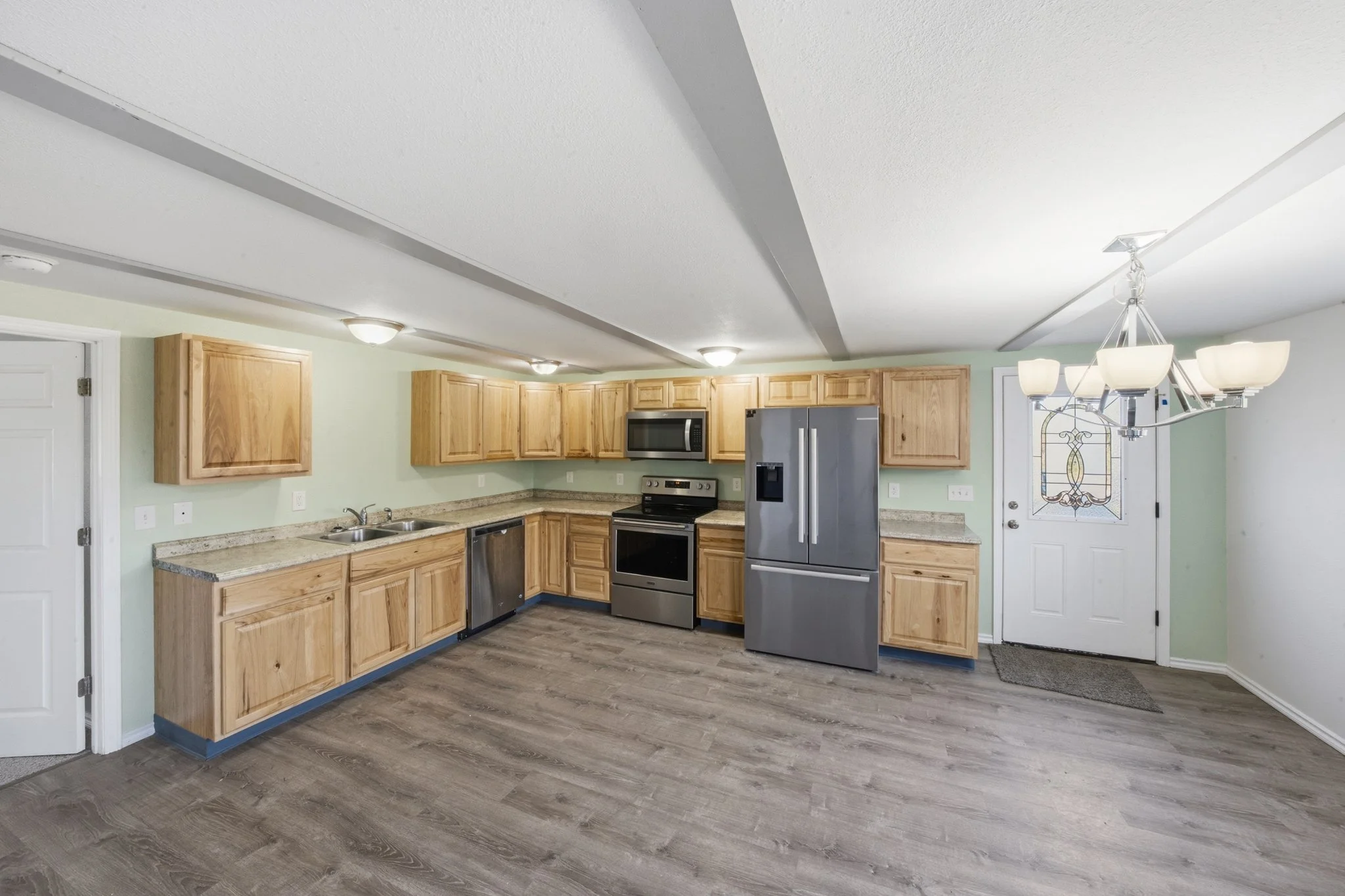 960-Pickering-15.jpg