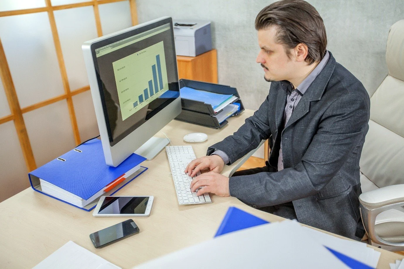 How Our CPA Transforms Financial Challenges into Opportunities