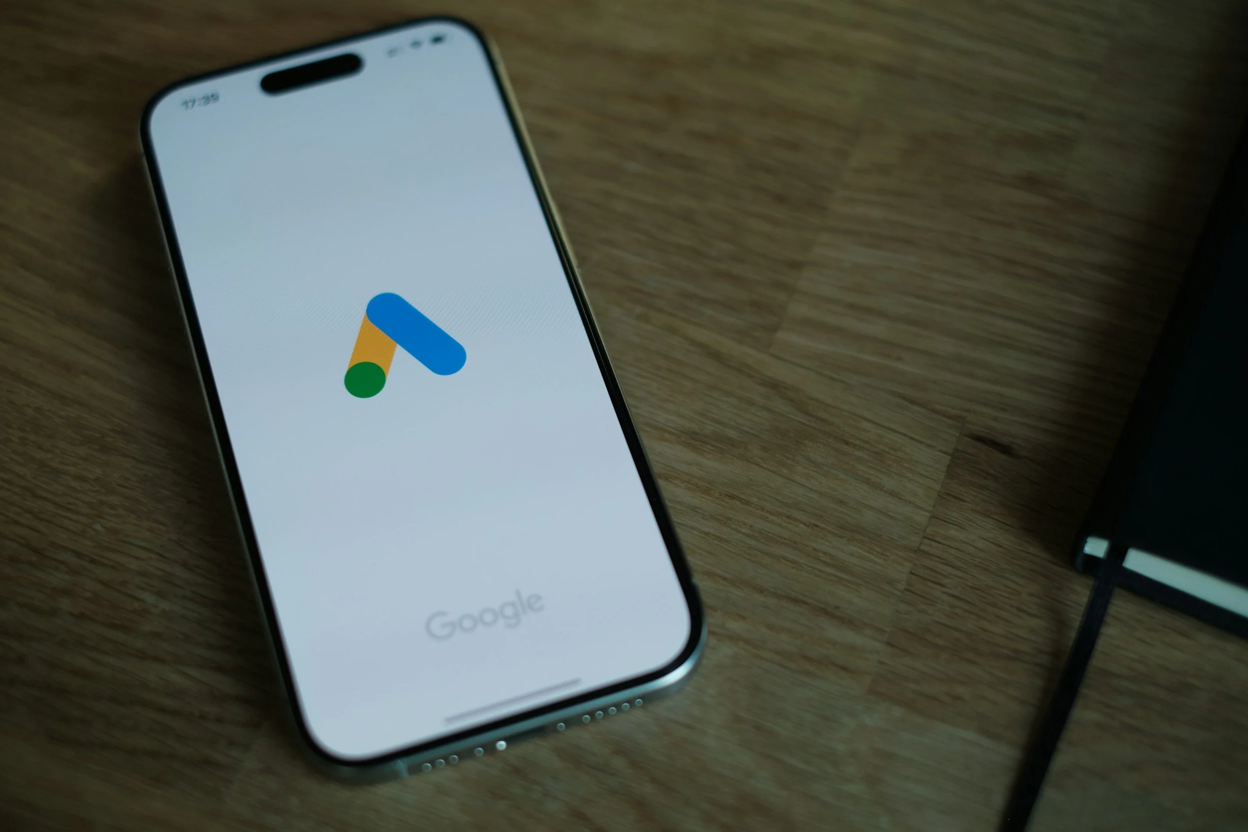 Google Ads Without Keywords? What AI Max Means for Your Small Business Budget