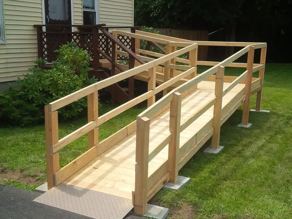 How to Choose the Right Ramp Material: Wood, Aluminum, or Concrete?