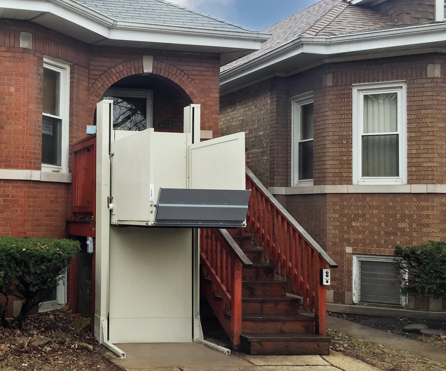 How Much Space Do You Need for a Vertical Platform Lift?