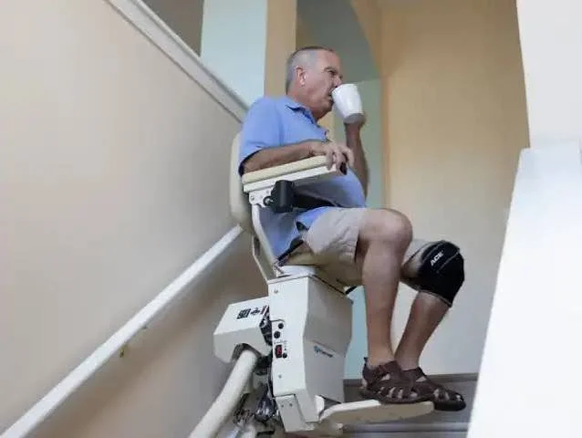 5 Warning Signs Your Mobility Lift Needs Immediate Attention