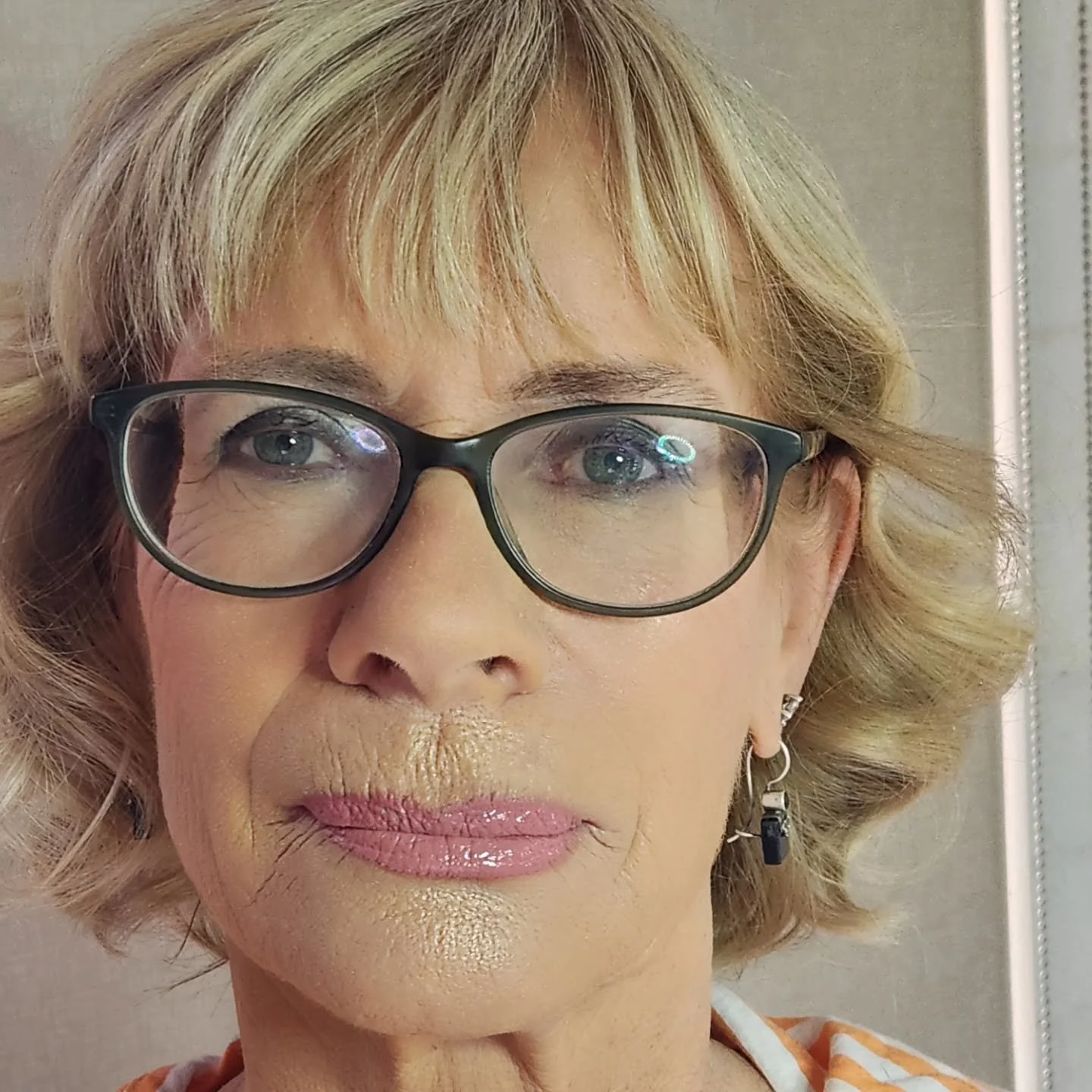 Va va voom mother of the groom is ready.💥✨️❤️

#weddingmakeup #eltham_town #guinot_beautydelphine #harlottecosmetics