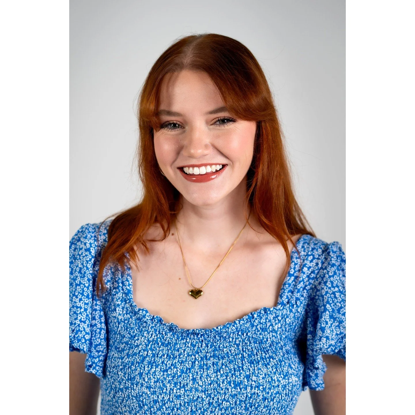 New headshots all ready to go! 📸

Photographer: @manixmedia 
Model: @caity.greenhill 
Studio: @bohemia_bay_studio