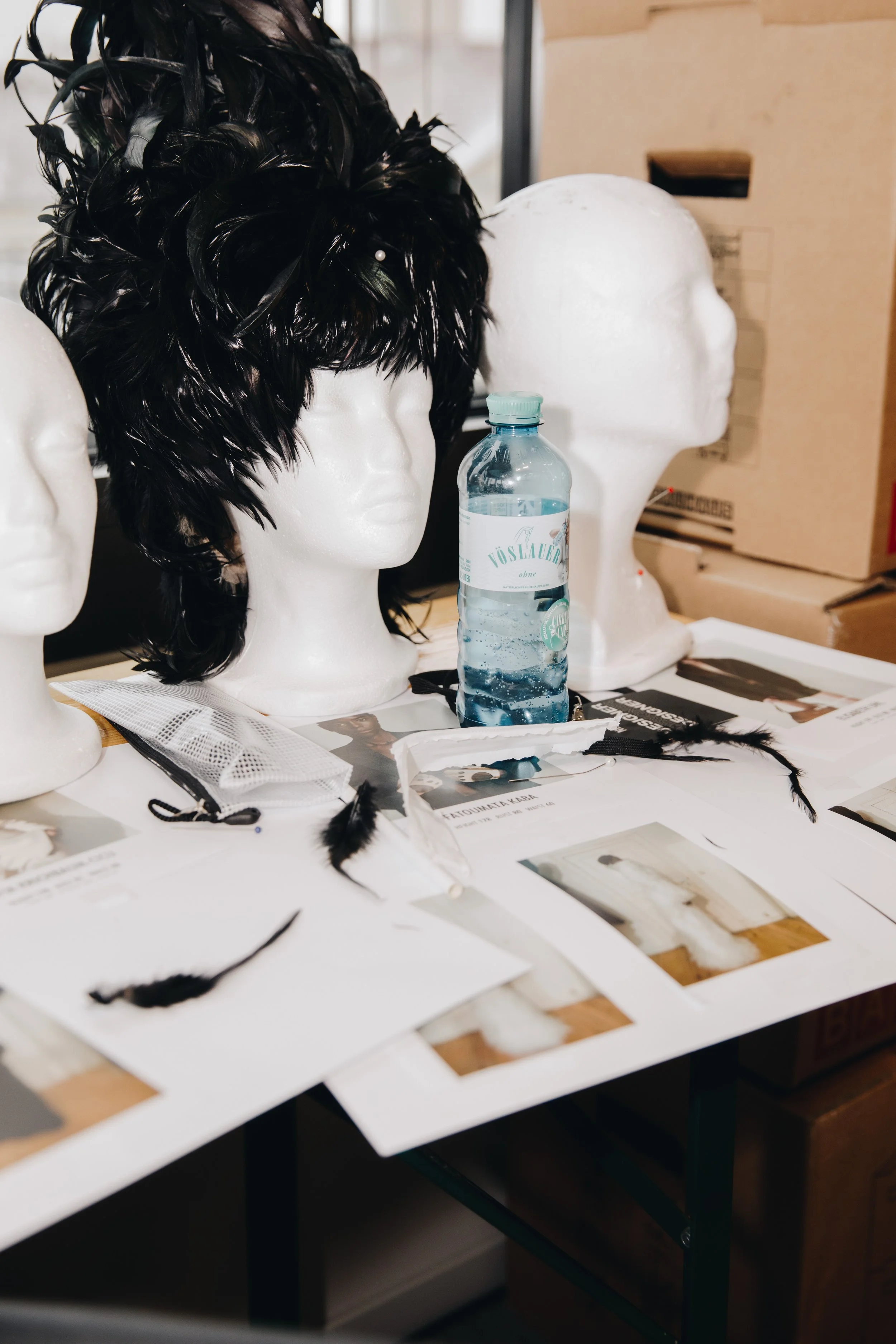 DesignerTHOMASHANISCH_AW26_Backstage1_by_ DominikOdenkirchenPhotographer _for_BFW-14.jpg