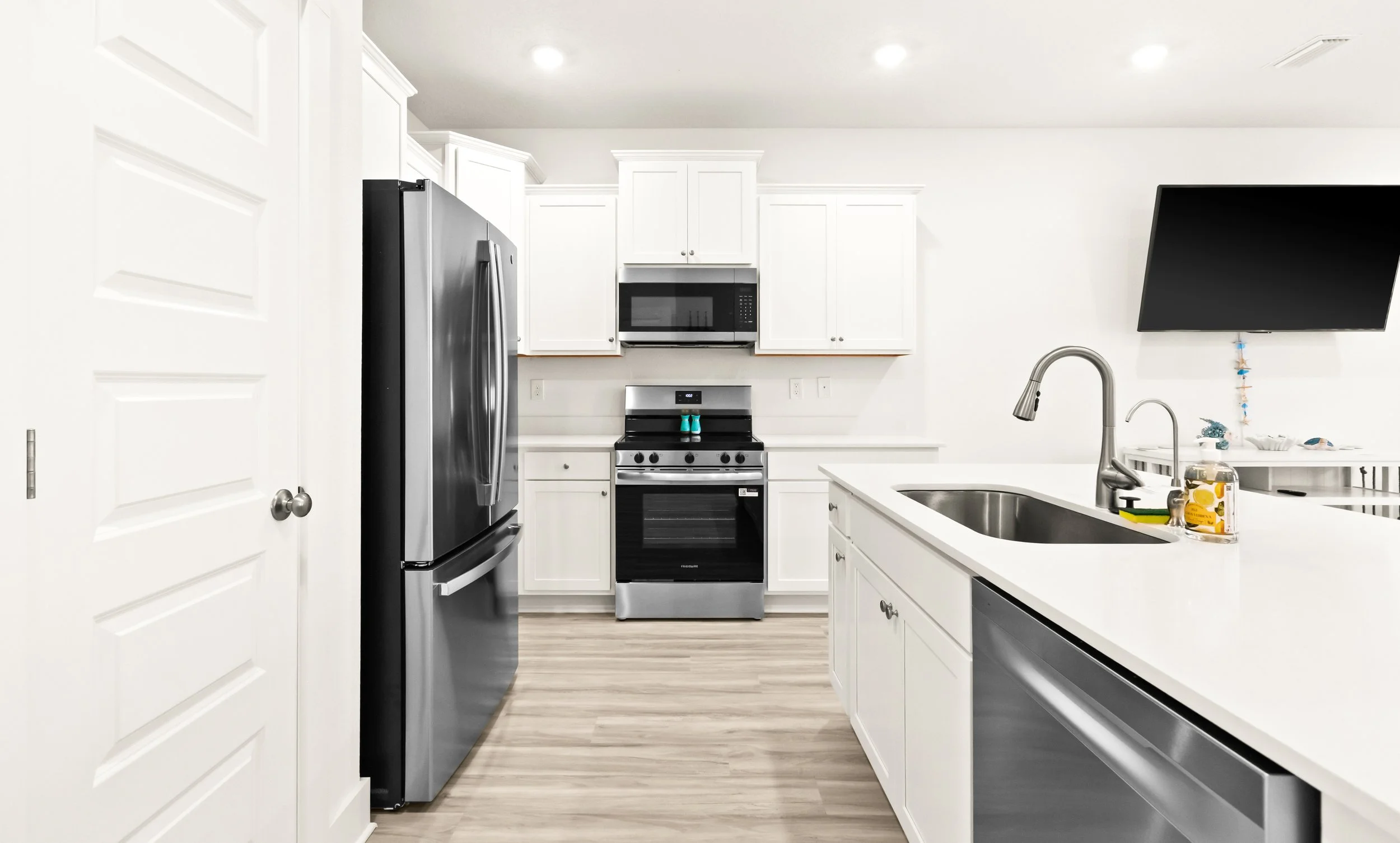 Full Service Kitchen