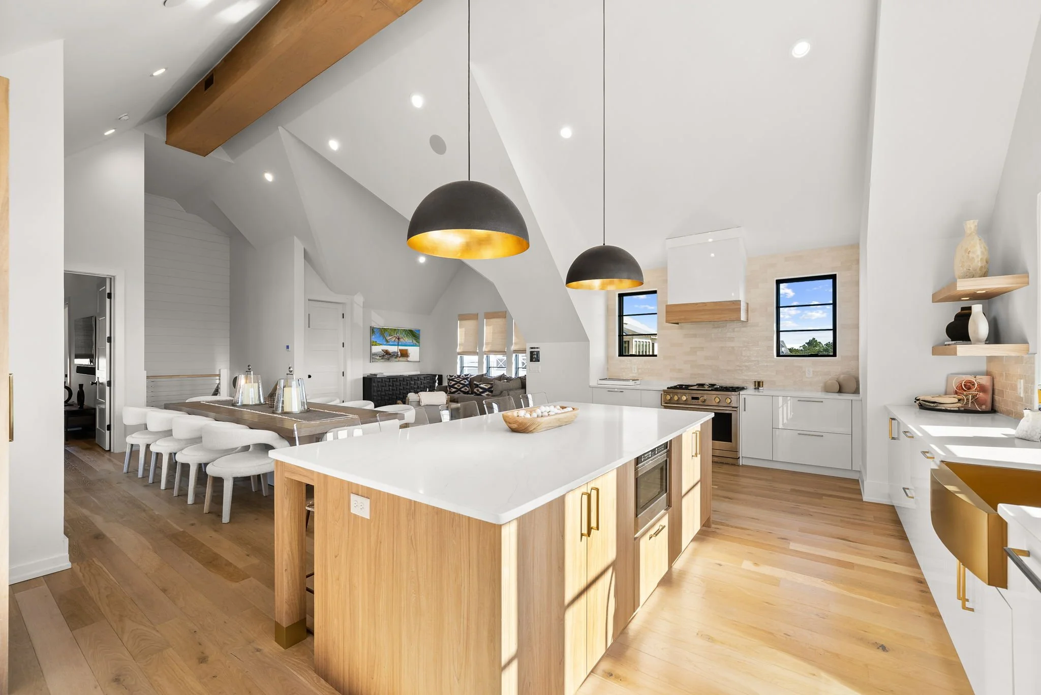 47-web-or-mls-373 Cypress Dr -47.jpg