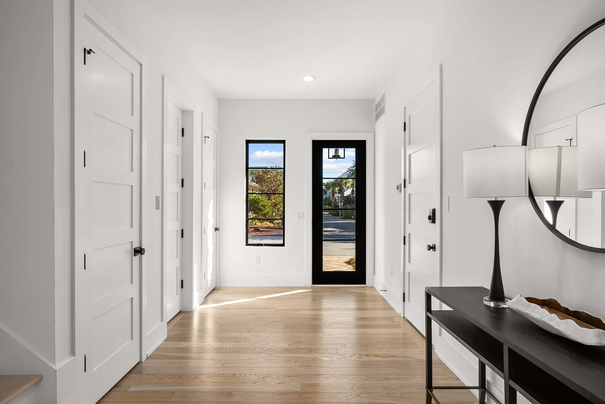4-web-or-mls-373 Cypress Dr -04.jpg