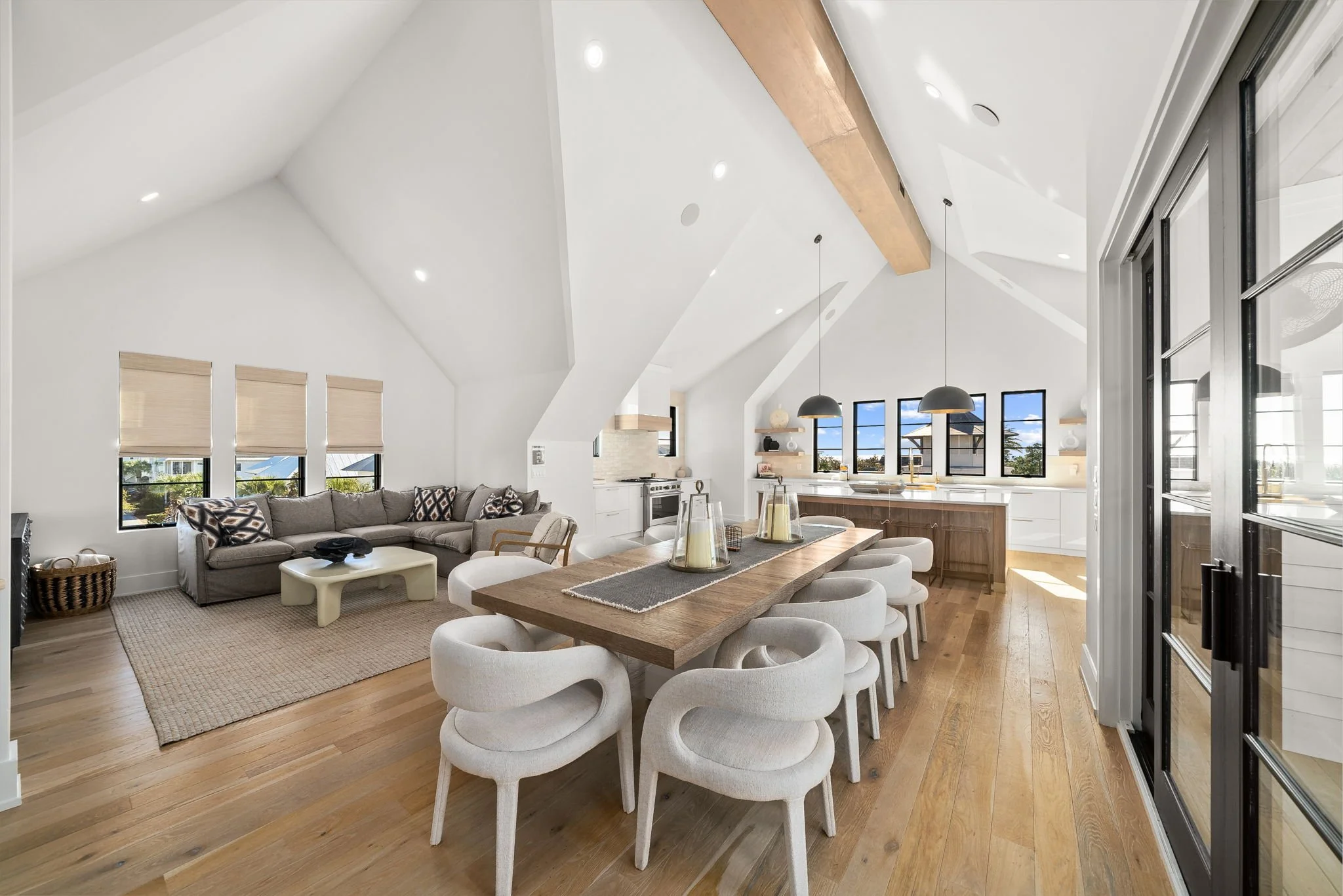 55-web-or-mls-373 Cypress Dr -55.jpg