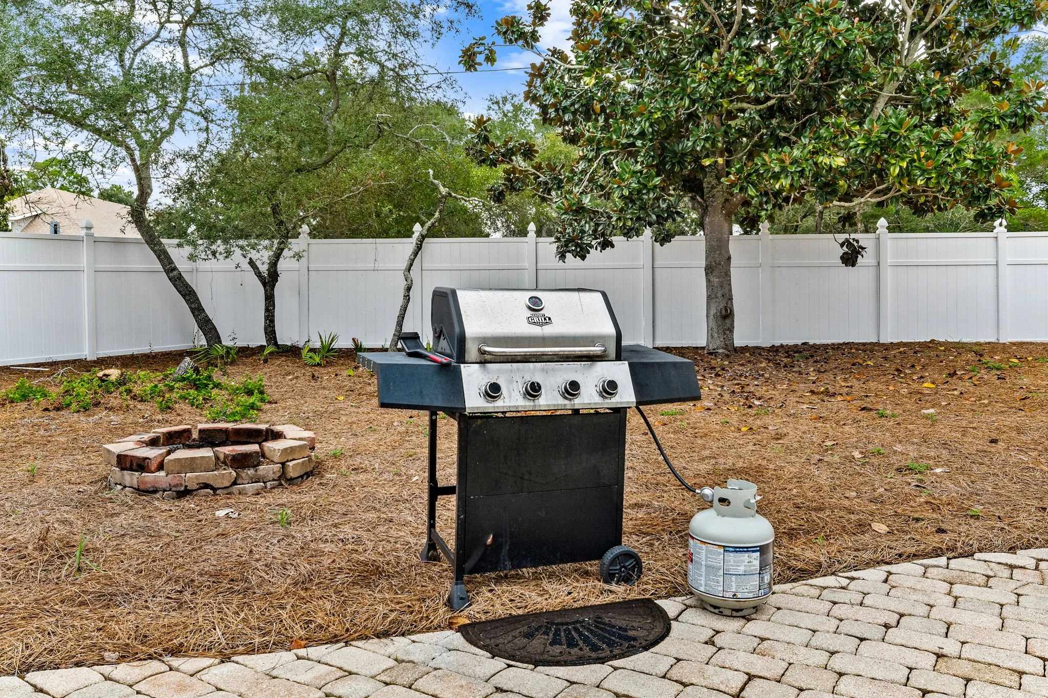 44-web-or-mls-PANHANDLE - 93 BEACH DR N - 36.jpg