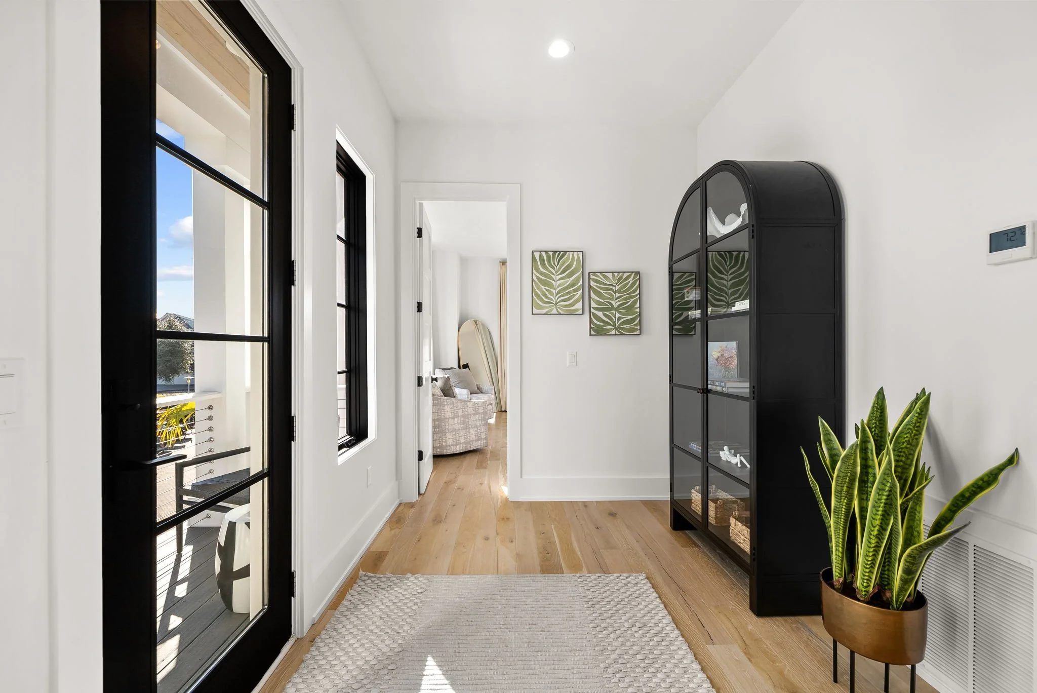 16-web-or-mls-373 Cypress Dr -16.jpg