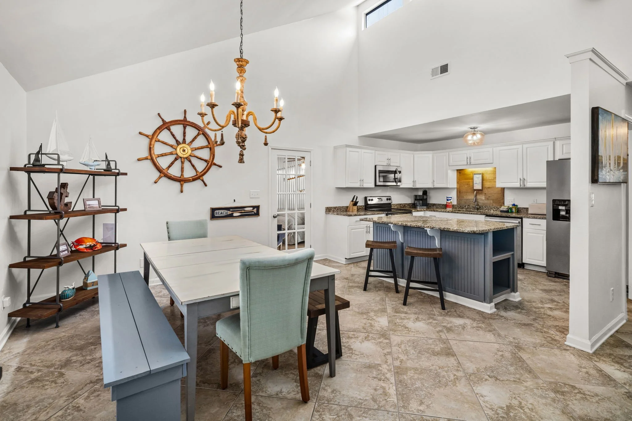 19-web-or-mls-PANHANDLE - 93 BEACH DR N - 13.jpg