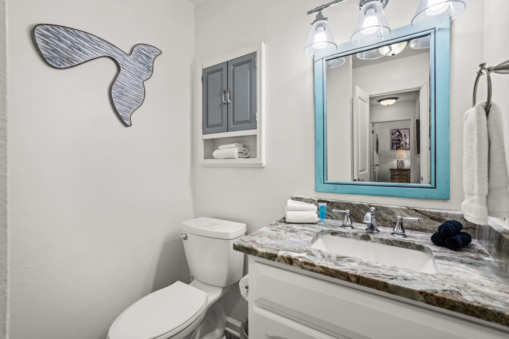 26-web-or-mls-PANHANDLE - 93 BEACH DR N - 19.jpg