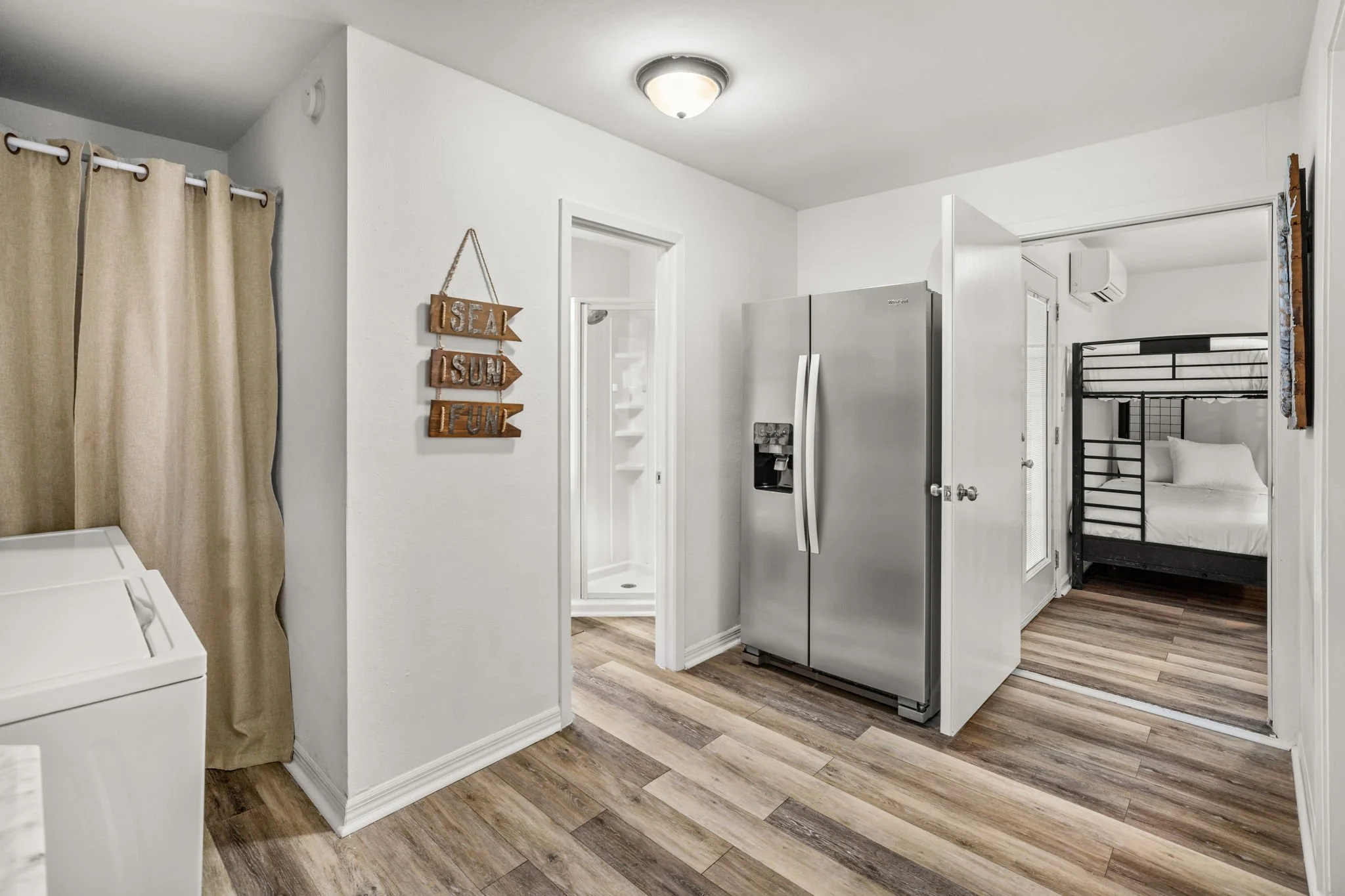 36-web-or-mls-PANHANDLE - 93 BEACH DR N - 29.jpg