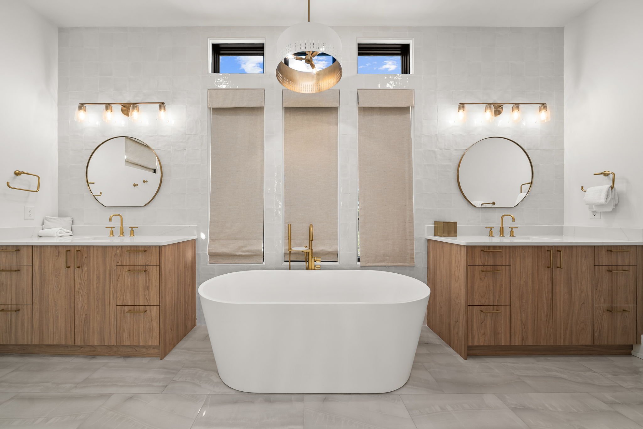 23-web-or-mls-373 Cypress Dr -23.jpg