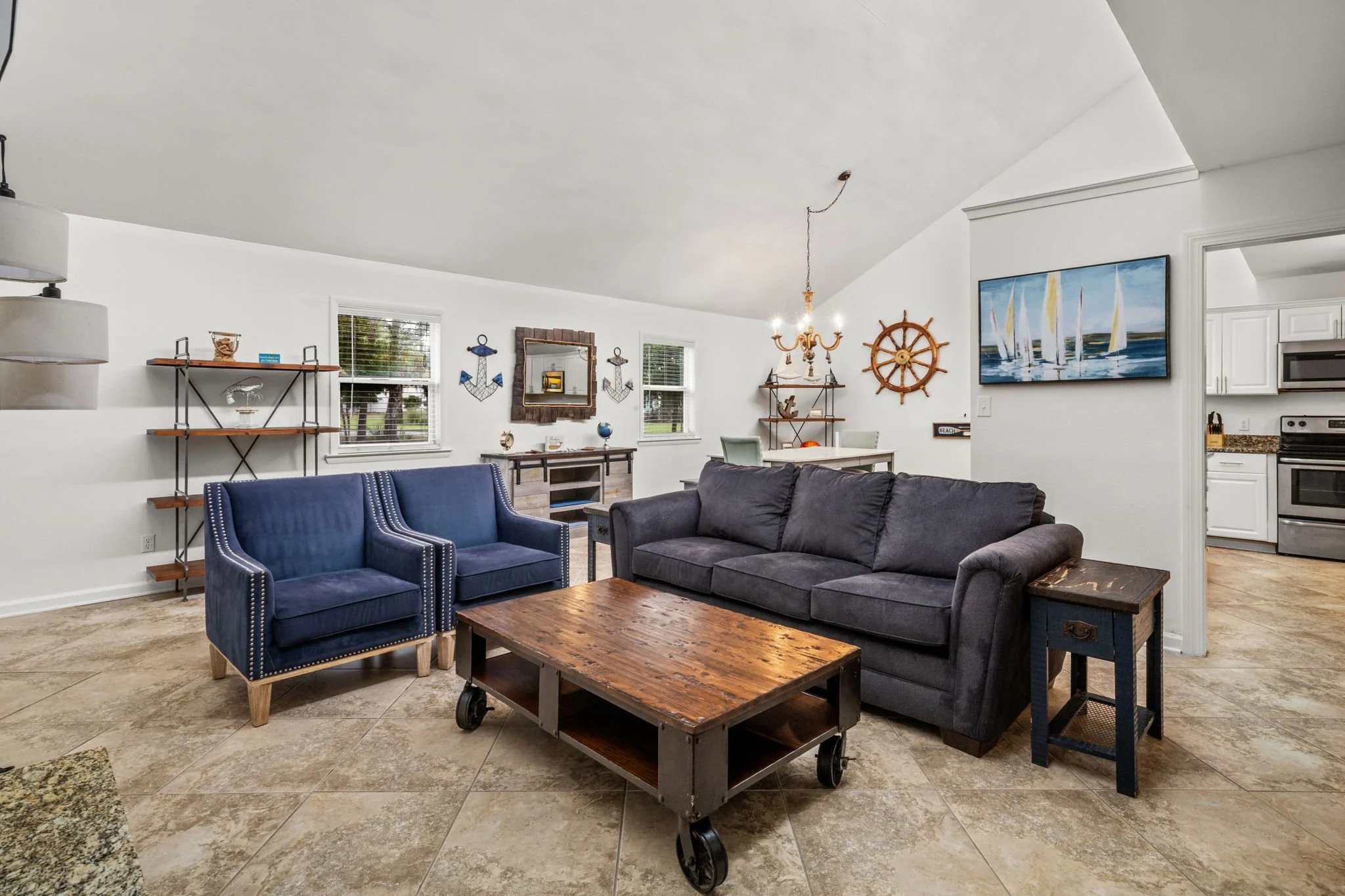 12-web-or-mls-PANHANDLE - 93 BEACH DR N - 06.jpg