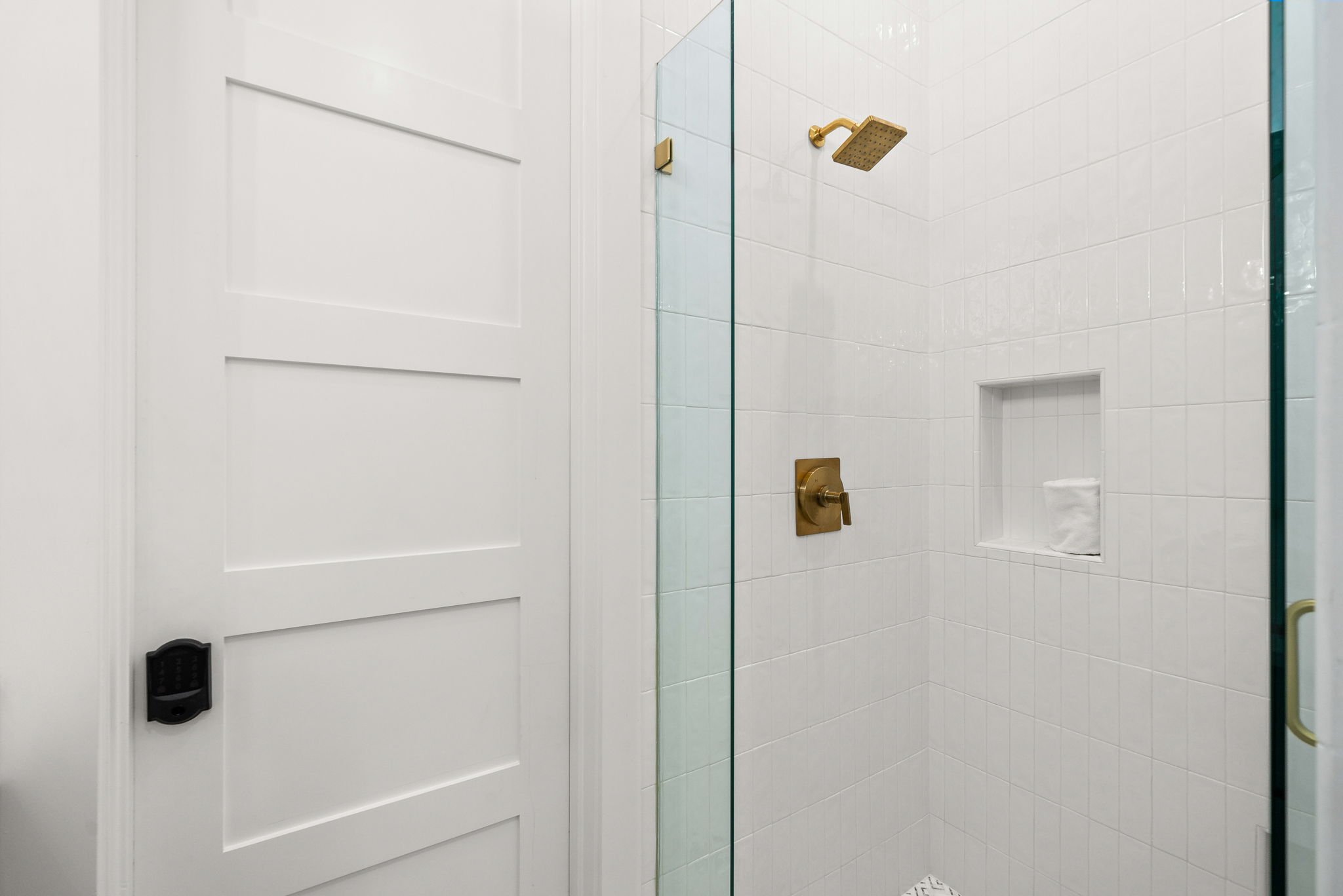 54-web-or-mls-373 Cypress Dr -54.jpg