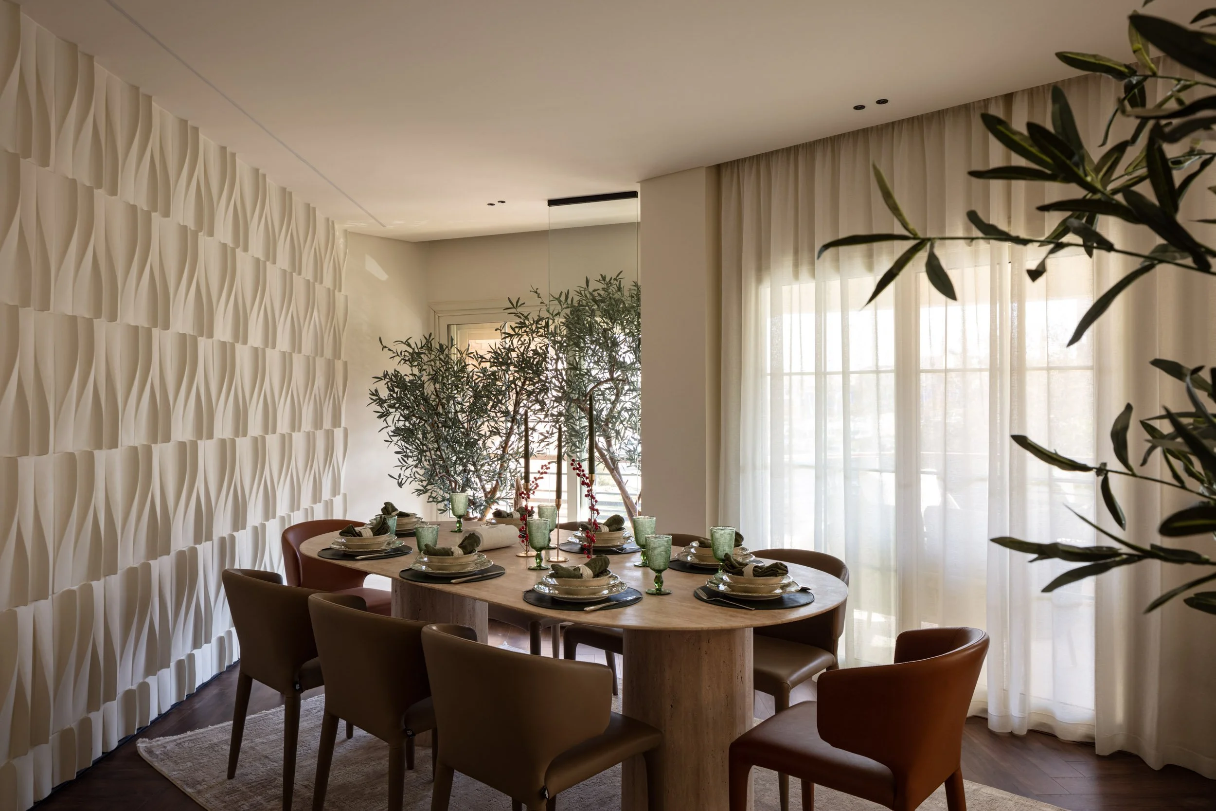  Nui Design Studio  Norm Contracting 