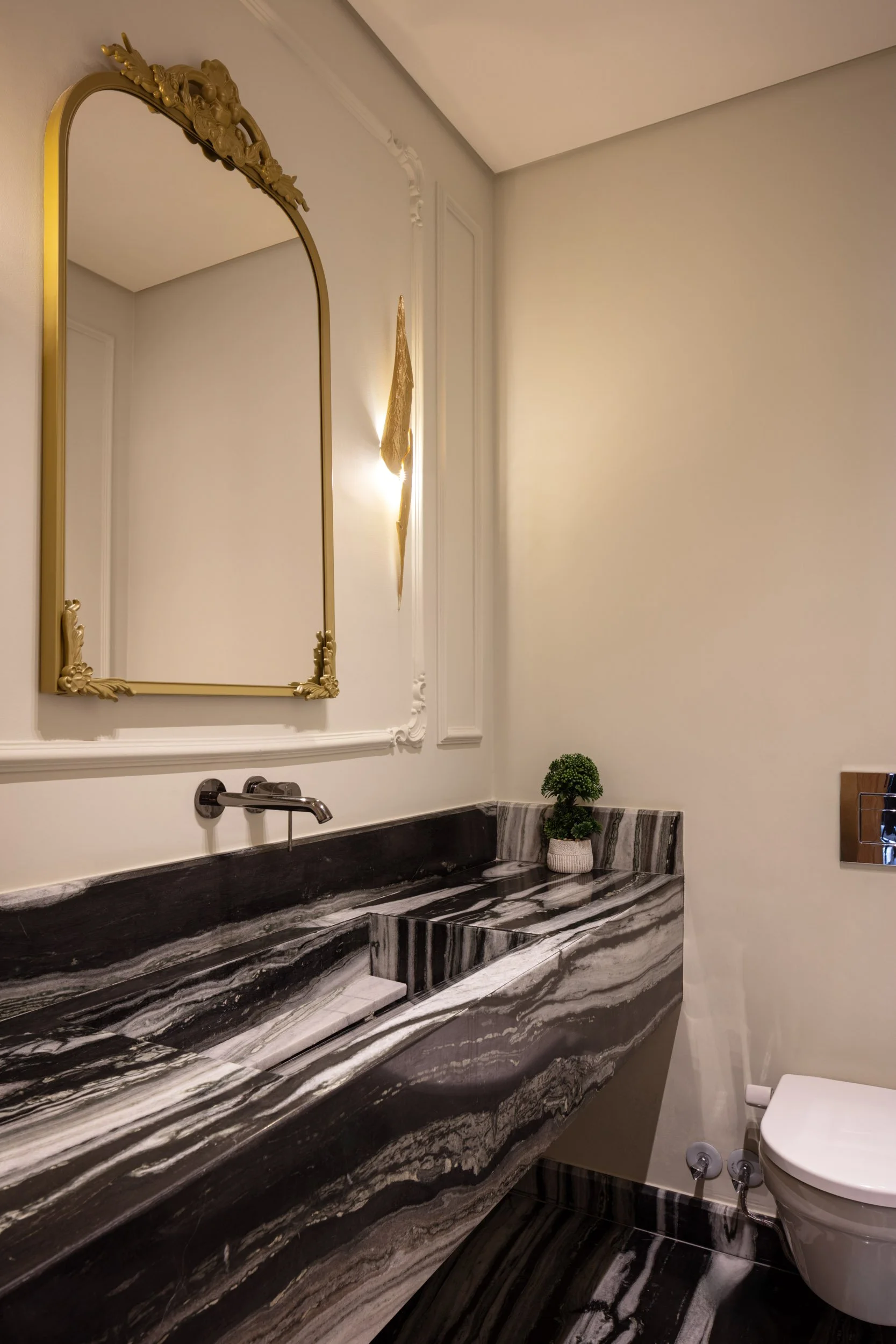  Upscale Contracting 